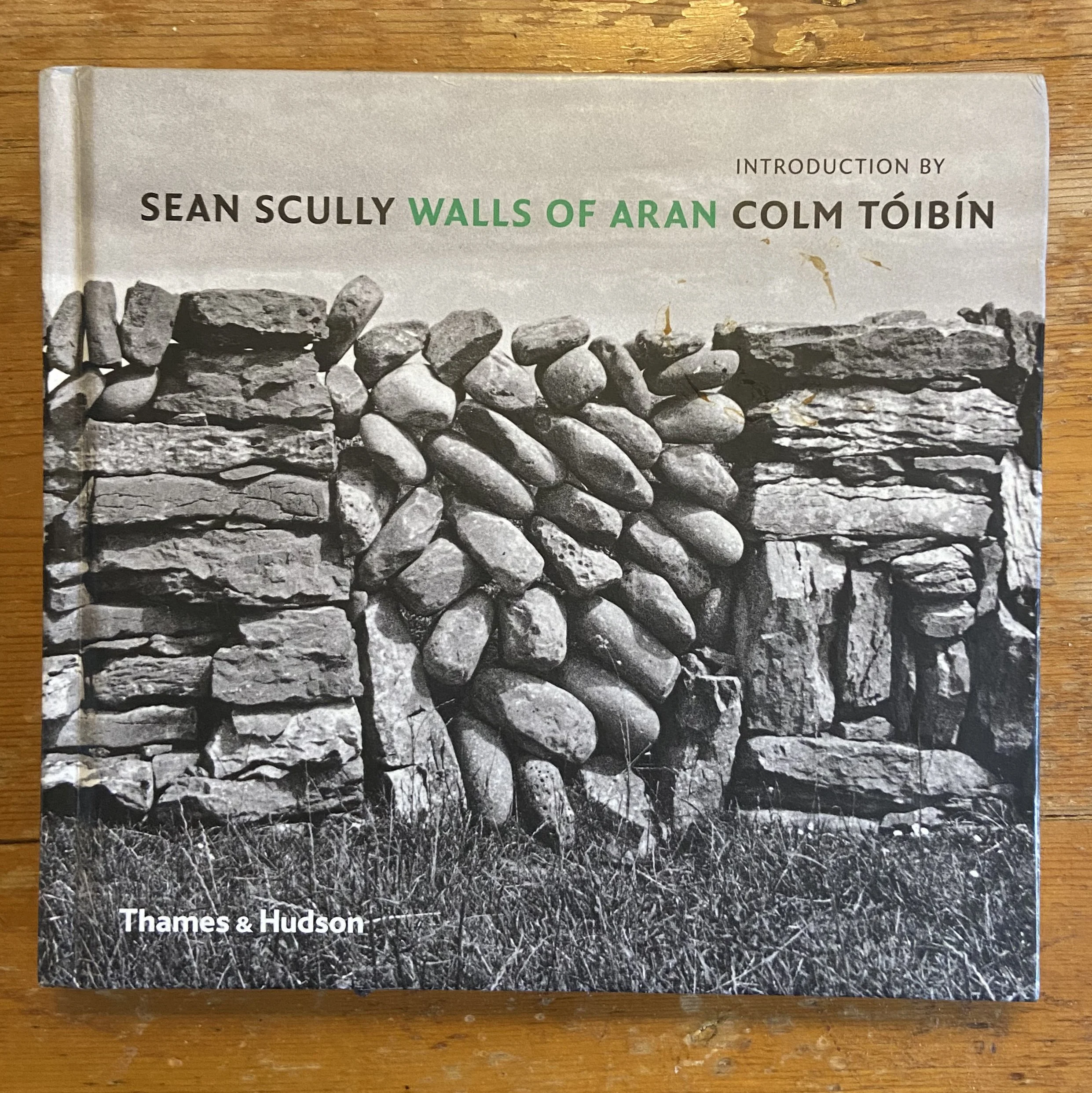 Book Review:                 Sean Scully                    “Walls of Arran”