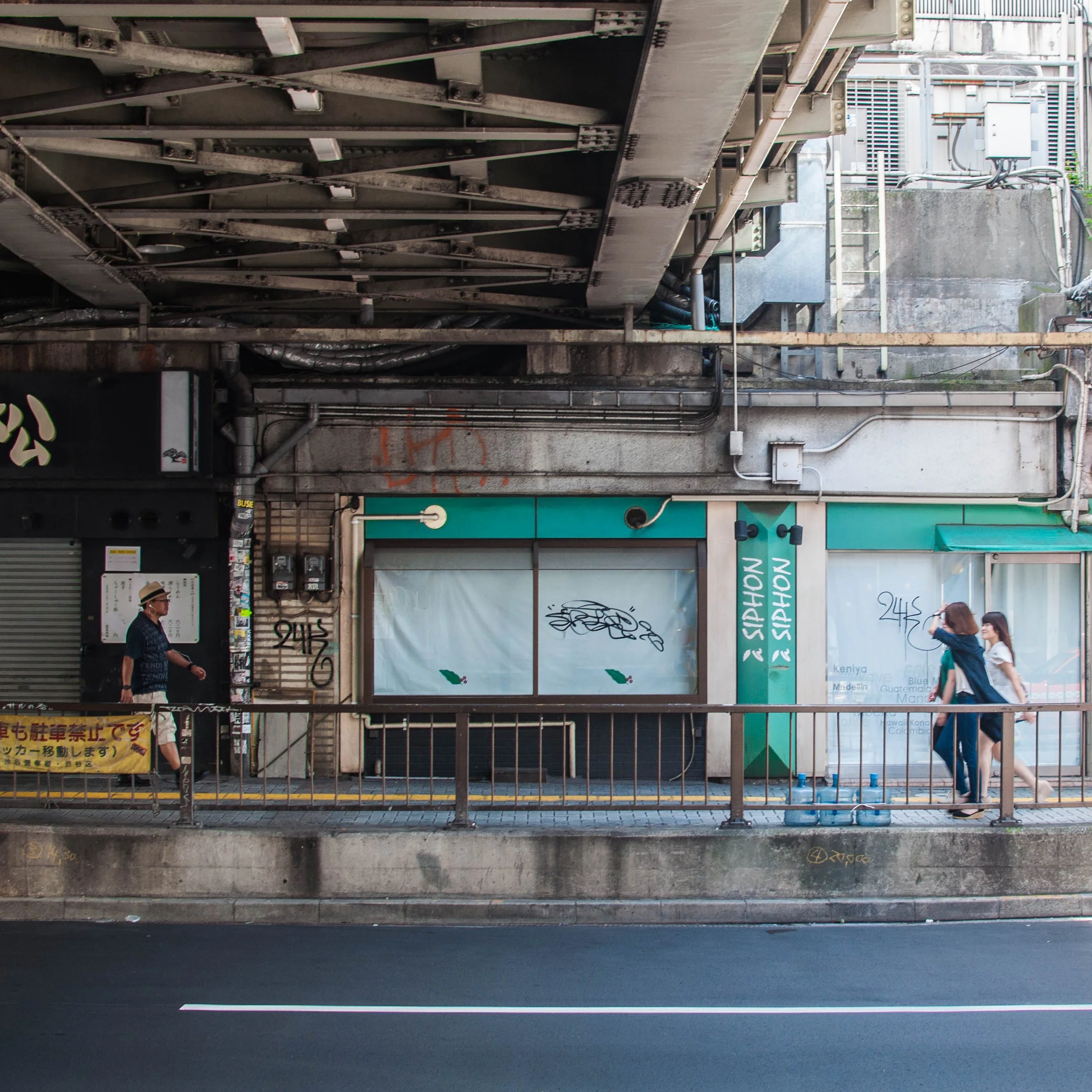 tokyo_2014-09-05 05.22.46.jpg