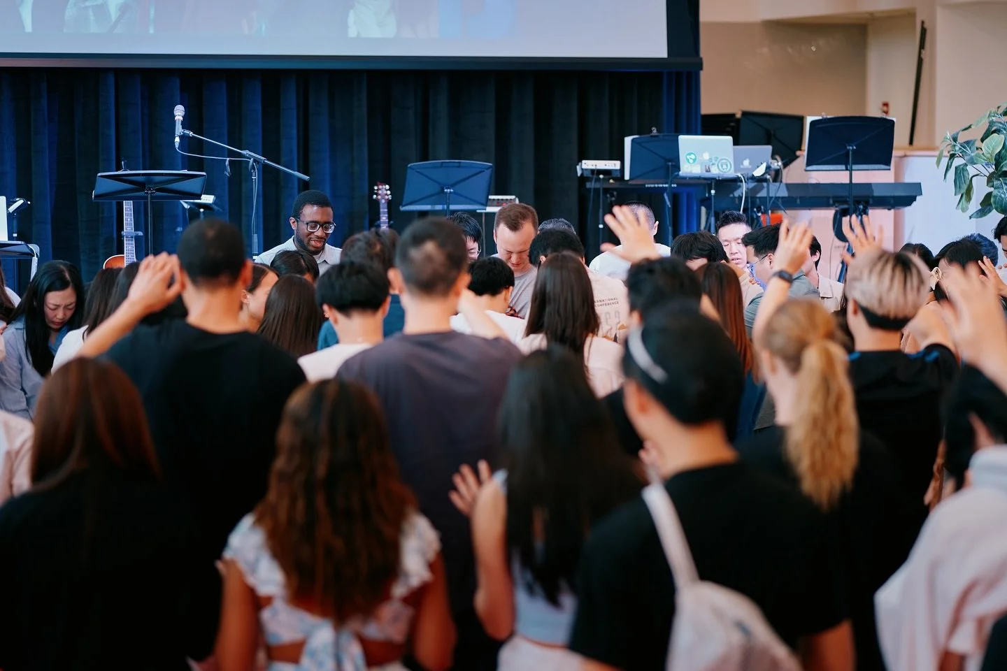 Matthew 9:37 &ldquo;The harvest 🌾 is plentiful, but the laborers are few&rdquo; 

Let&rsquo;s continue to pray and support our staff who made bold moves to various foreign mission destinations for the next 1 year!