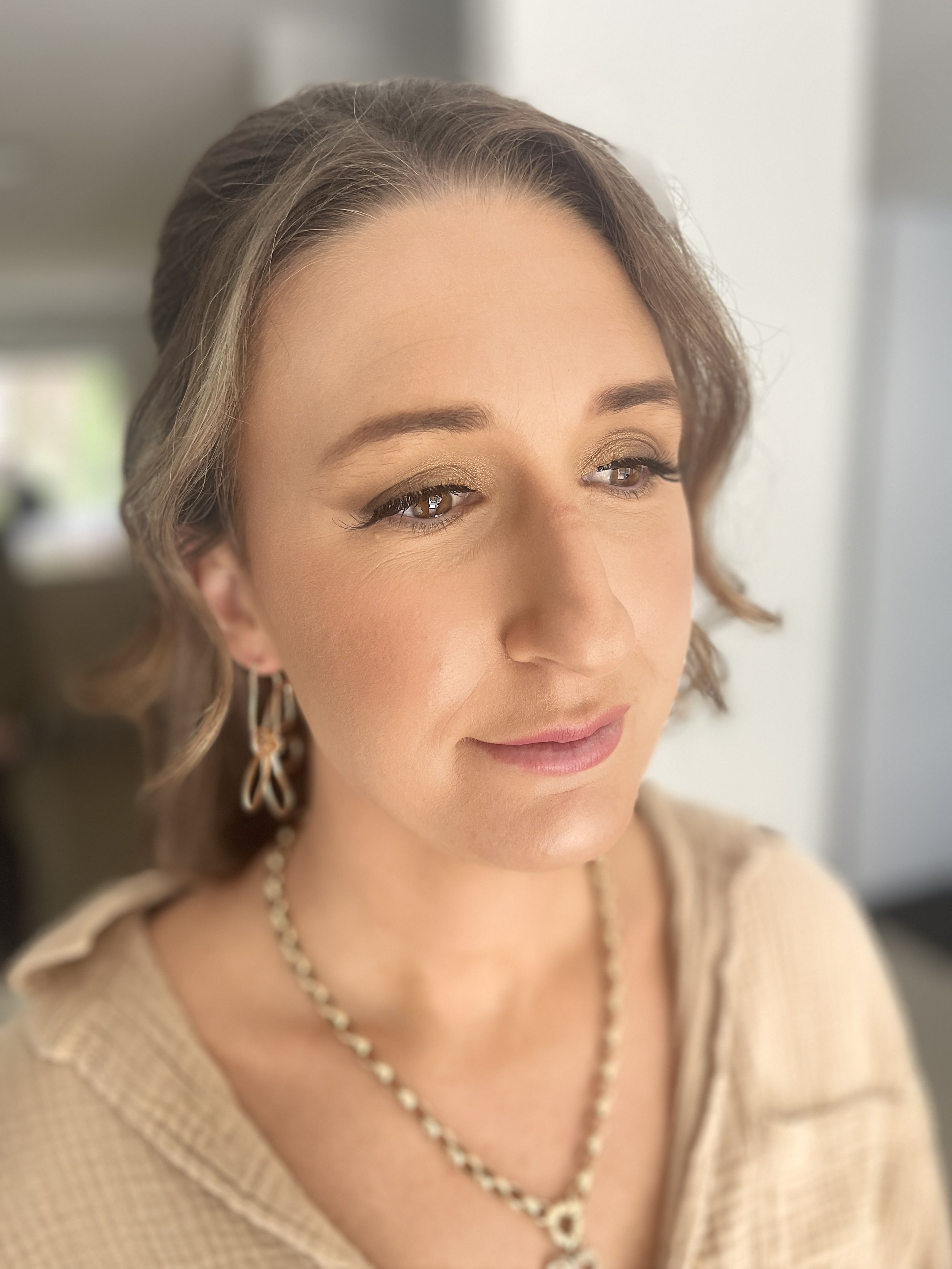 Soft glam hair and makeup for Noosa sunshine coast
