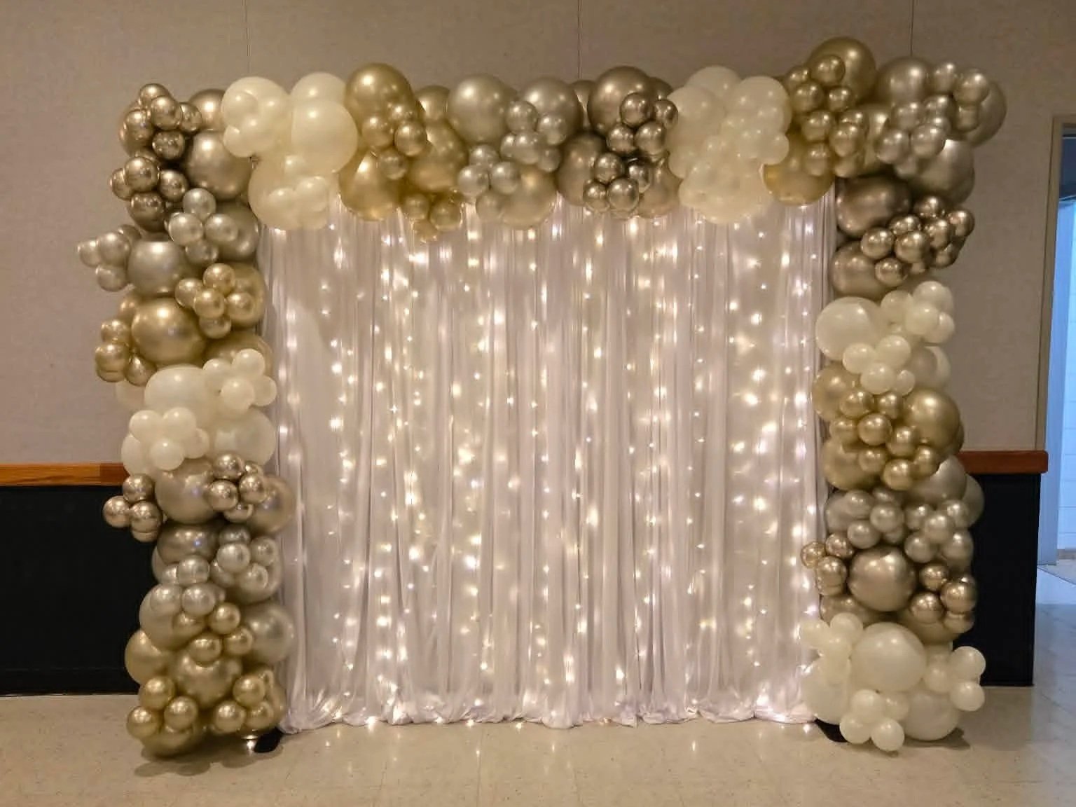 Anniversary/ Bridal Shower/ Wedding/ Ball