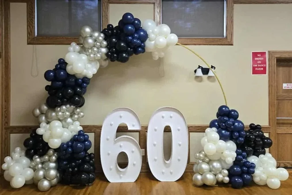 Graduation/ Anniversary/ Wedding