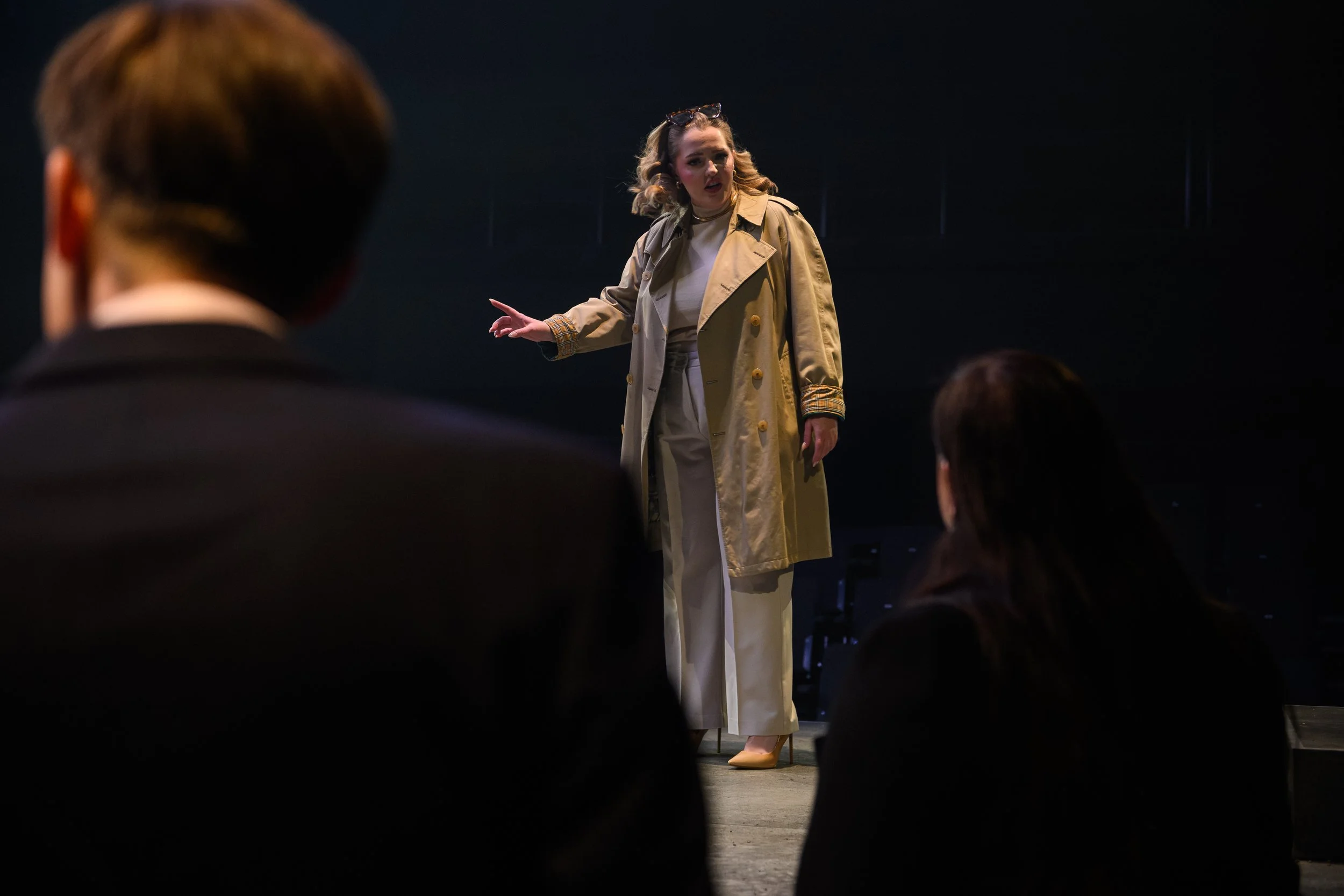300-(c)-DavidMonteith-Hodge-Photographisepleasecredit-OperaScenesAutumn25-(DMH_2353).jpg