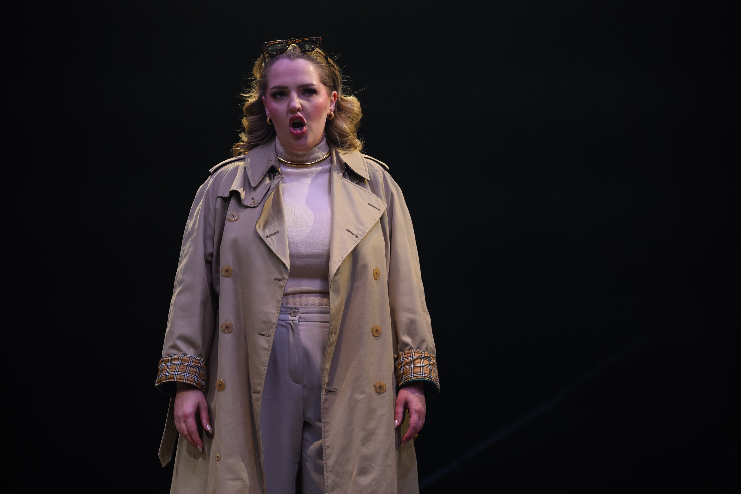 283-(c)-DavidMonteith-Hodge-Photographisepleasecredit-OperaScenesAutumn25-(DMH_5296).jpg