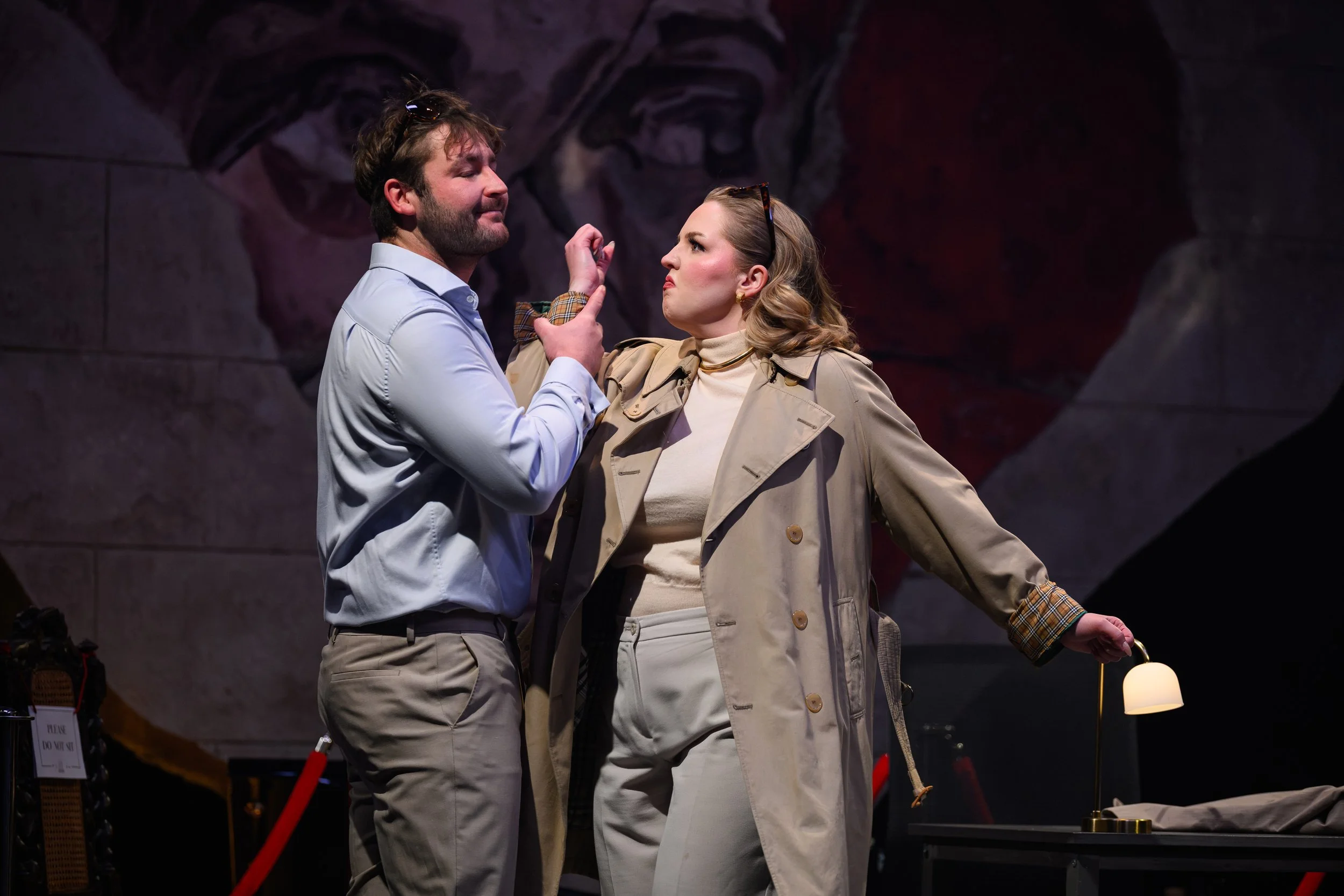 286-(c)-DavidMonteith-Hodge-Photographisepleasecredit-OperaScenesAutumn25-(DMH_5306).jpg
