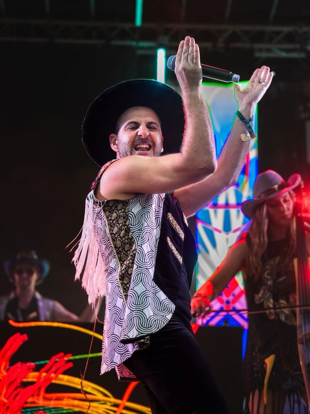 Can we all take a minute to appreciate just how good the Mood Swing &amp; Chevy Bass Band&rsquo;s set was at Woodfordia last year? 🎷🪘🤠

The sky opened, the funk dropped and The Atrium exploded in one of the all-time Earth Frequency dancefloors. Wh