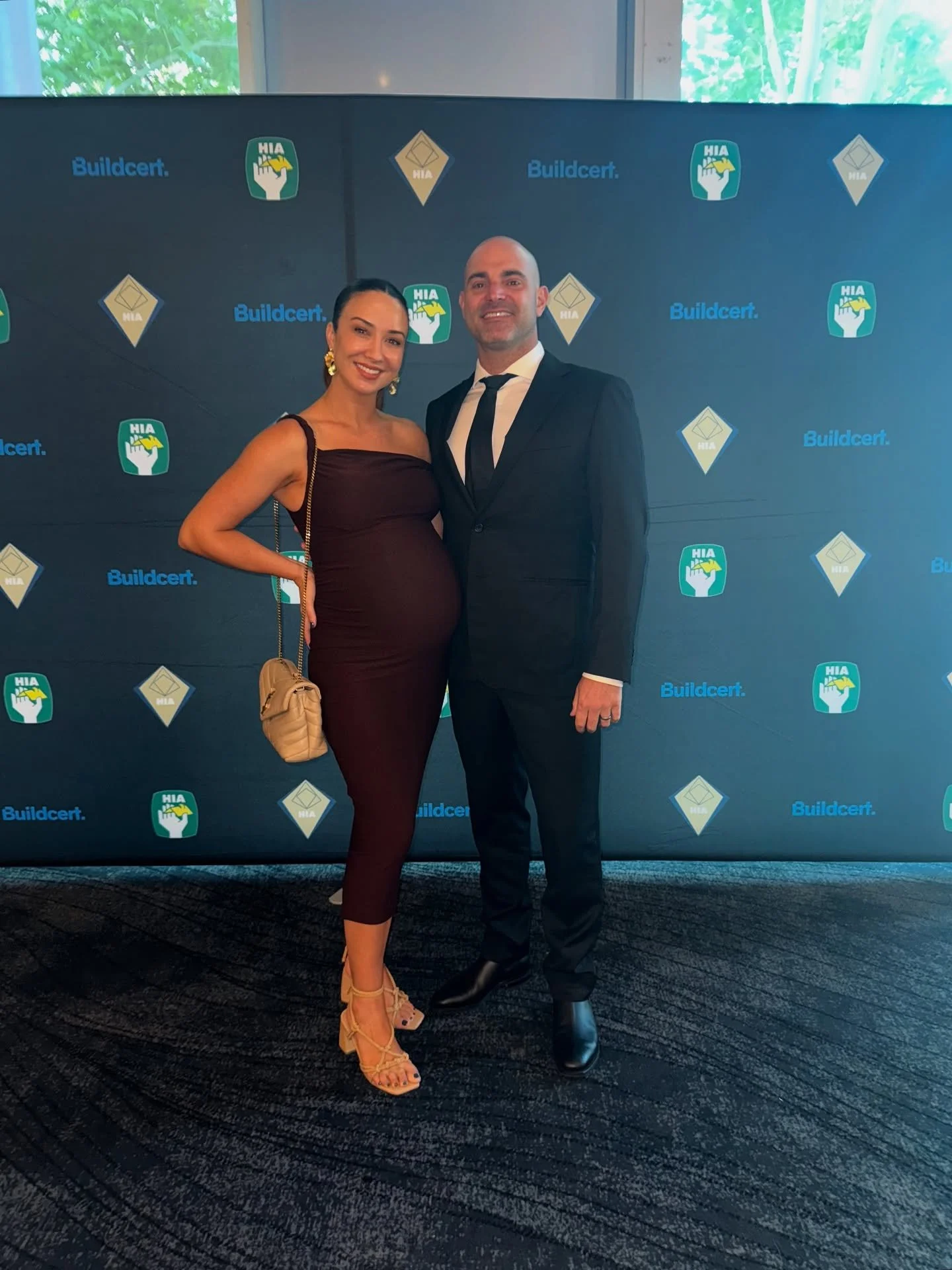 Big night ahead at the @hia.hunter Awards
Proud of what our team has built and to be recognised alongside some of the best in the industry

A rare sight: James out of work gear and in black tie

#HIAAwards #ResidentialBuilder