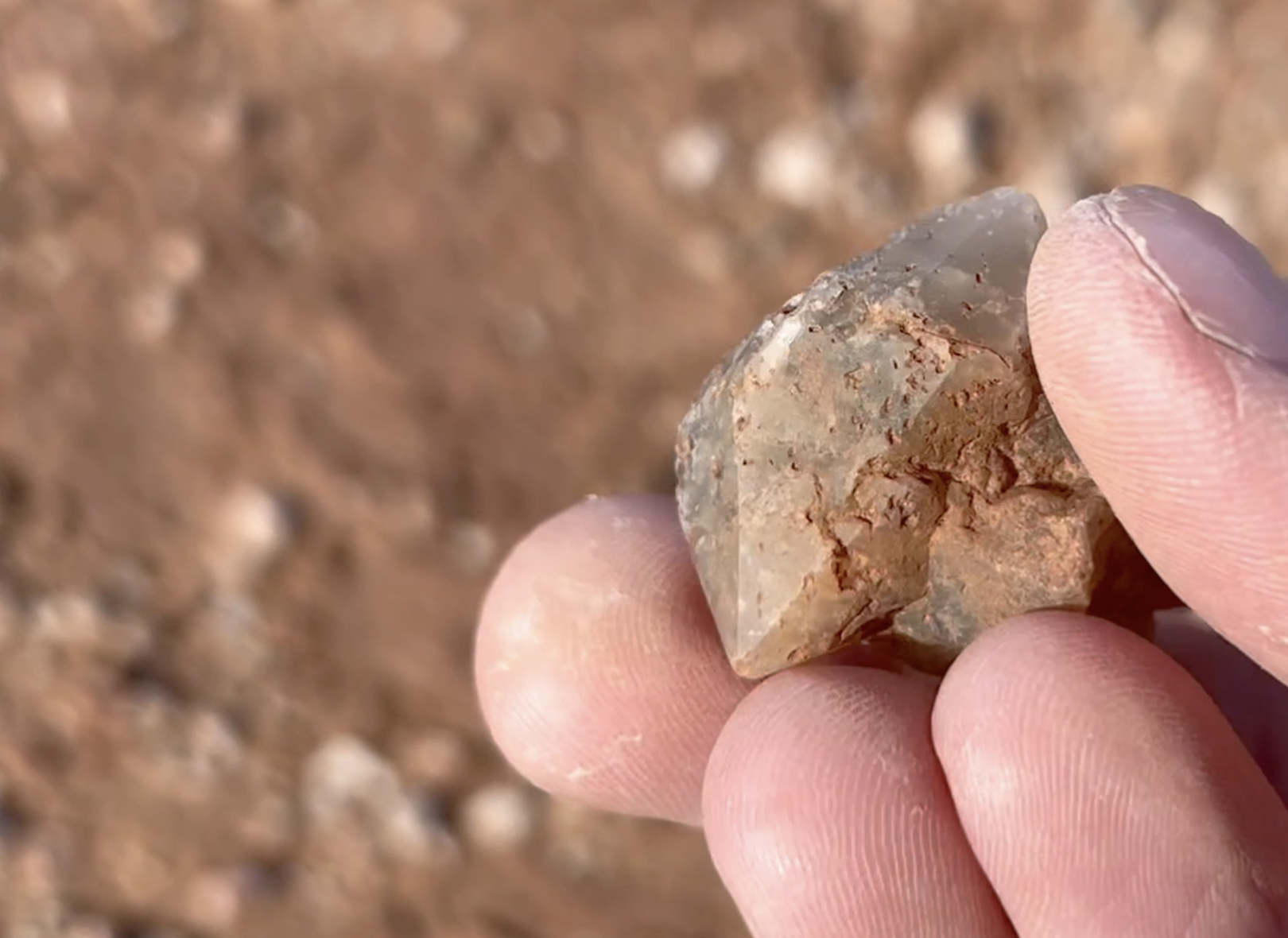 A larger double terminated chunk.