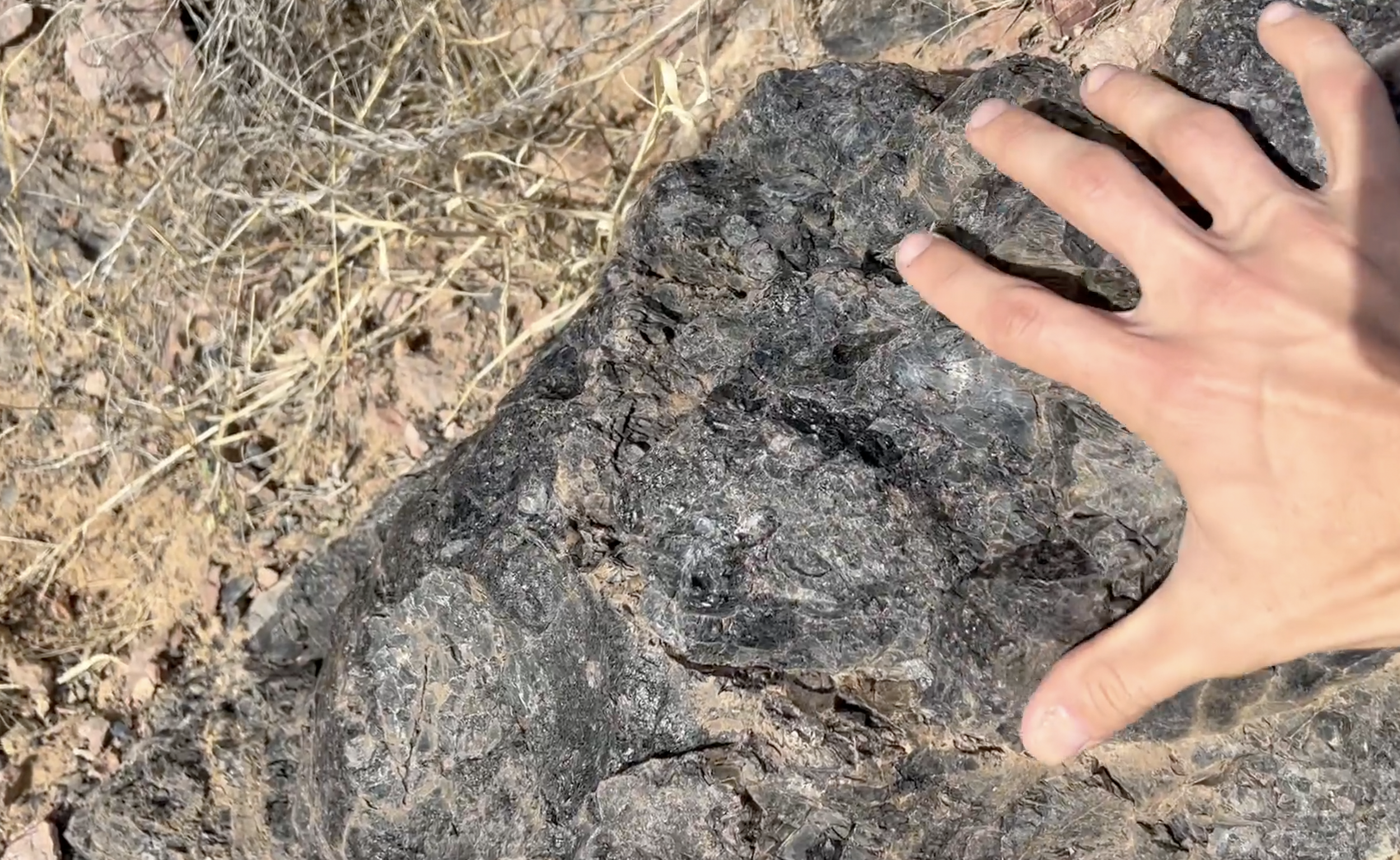 Eventually I found an outcrop of the perlite.