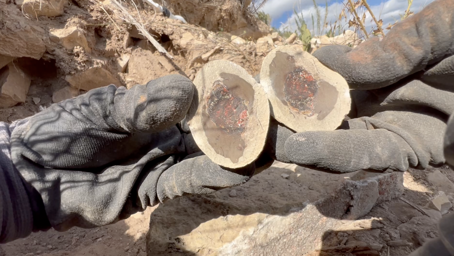 No luck getting banding, but a little bit of color.