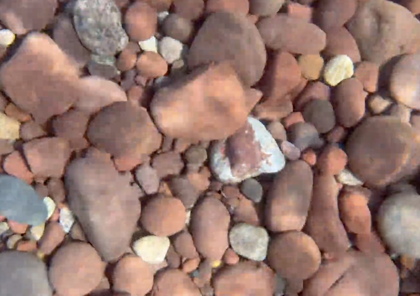 The colorful rocks at this location stick out easily.