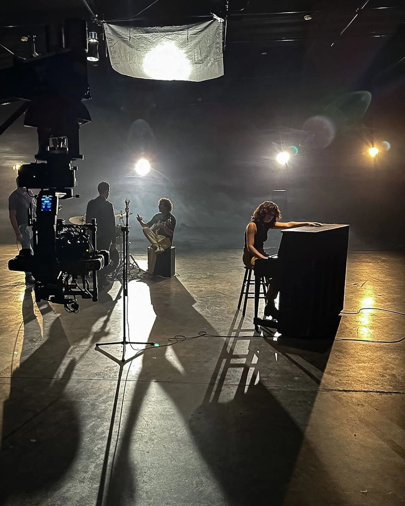 Bts 😏 
Special thanks to @pinktoremusic for bringing this to life.
#bts #voidstudios #musicvideo #musiclife