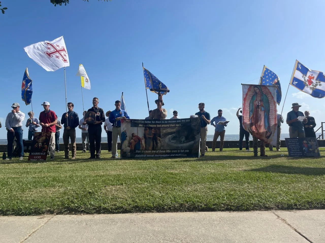 Rosary of Reparation - Mandeville Lakefront