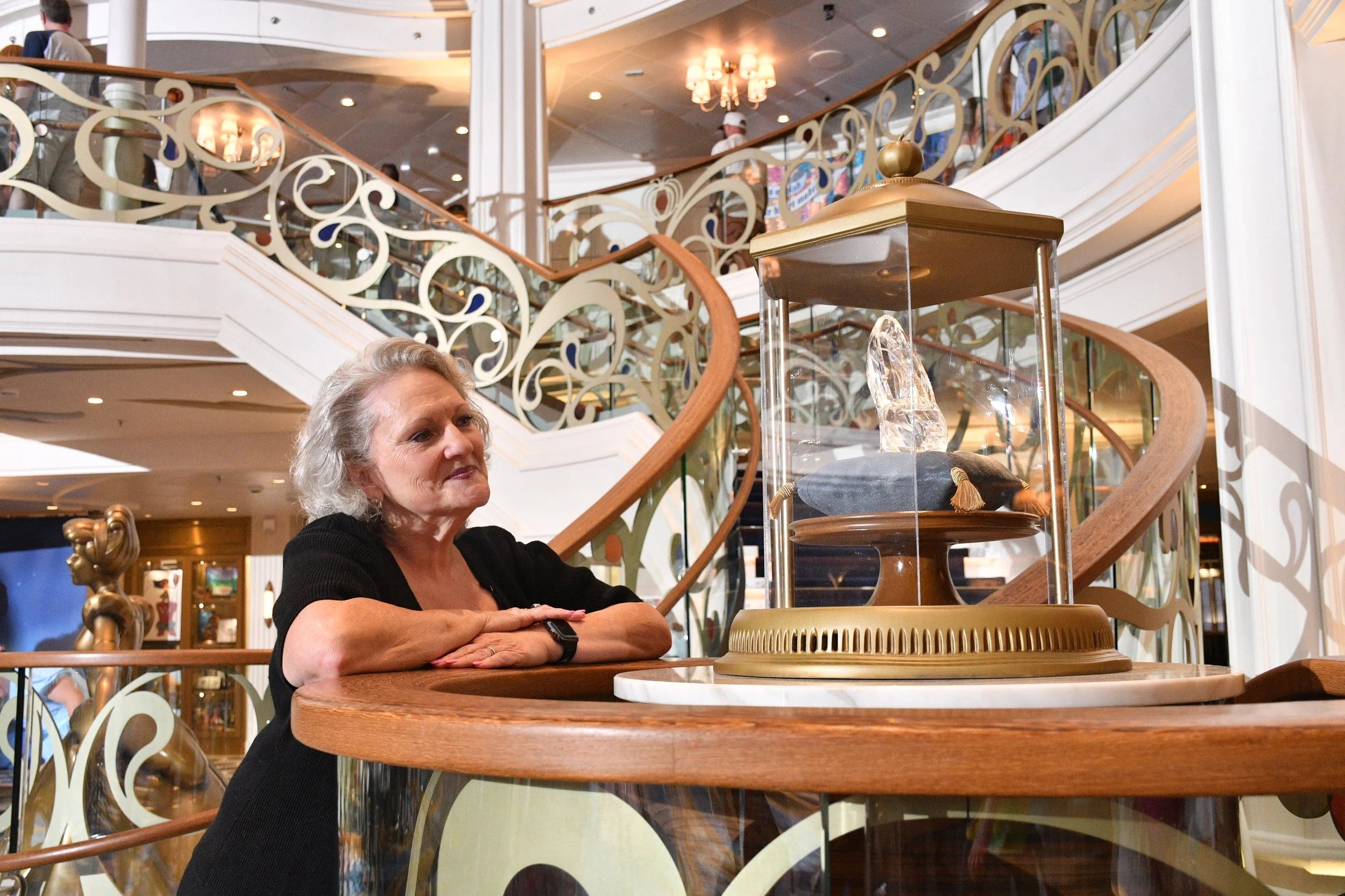 2025-06-24 - Disney Wish - Grand staircase.JPEG