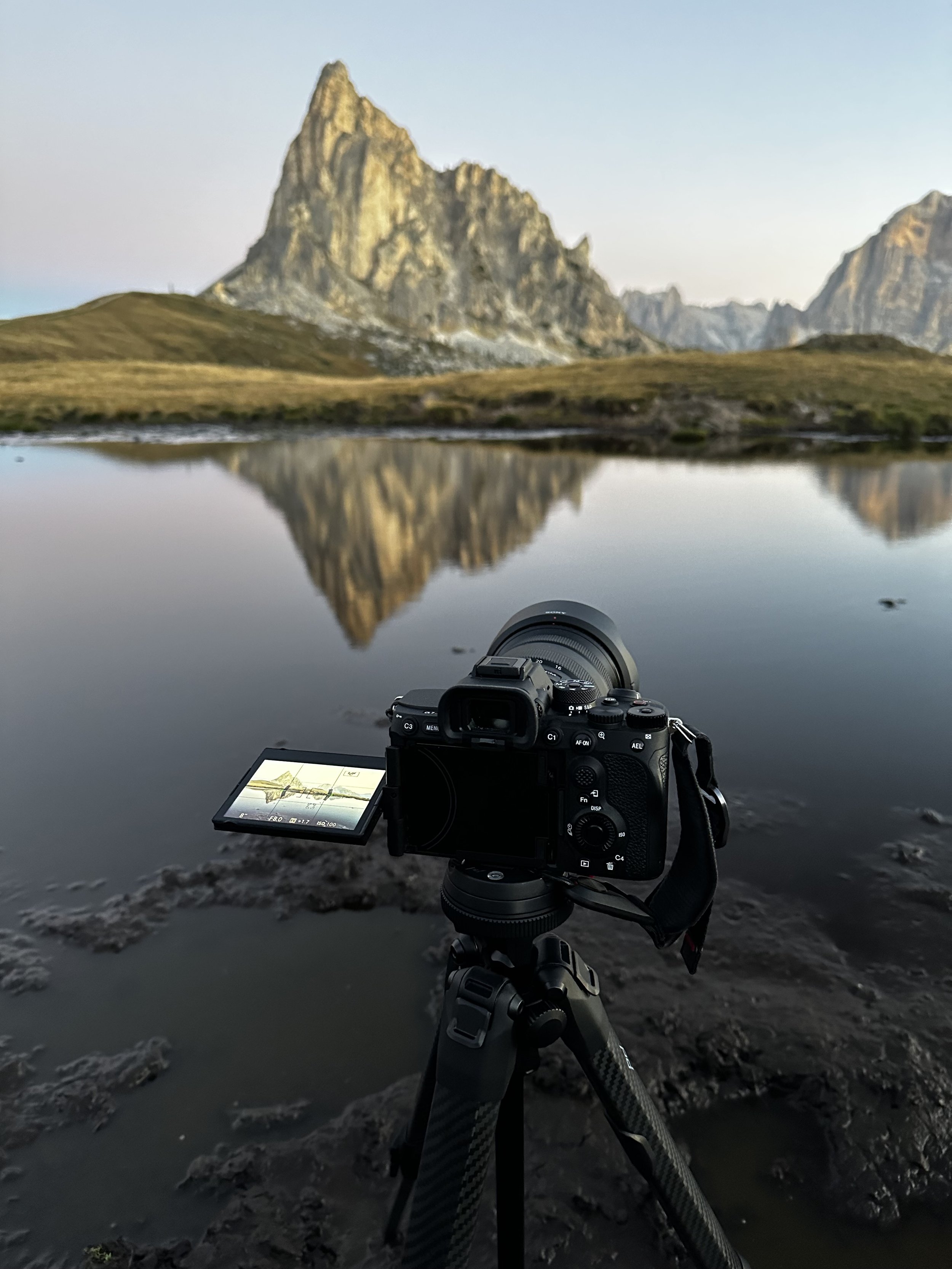 Taking beautiful landscapes can be a dirty business! I got in the mud!!