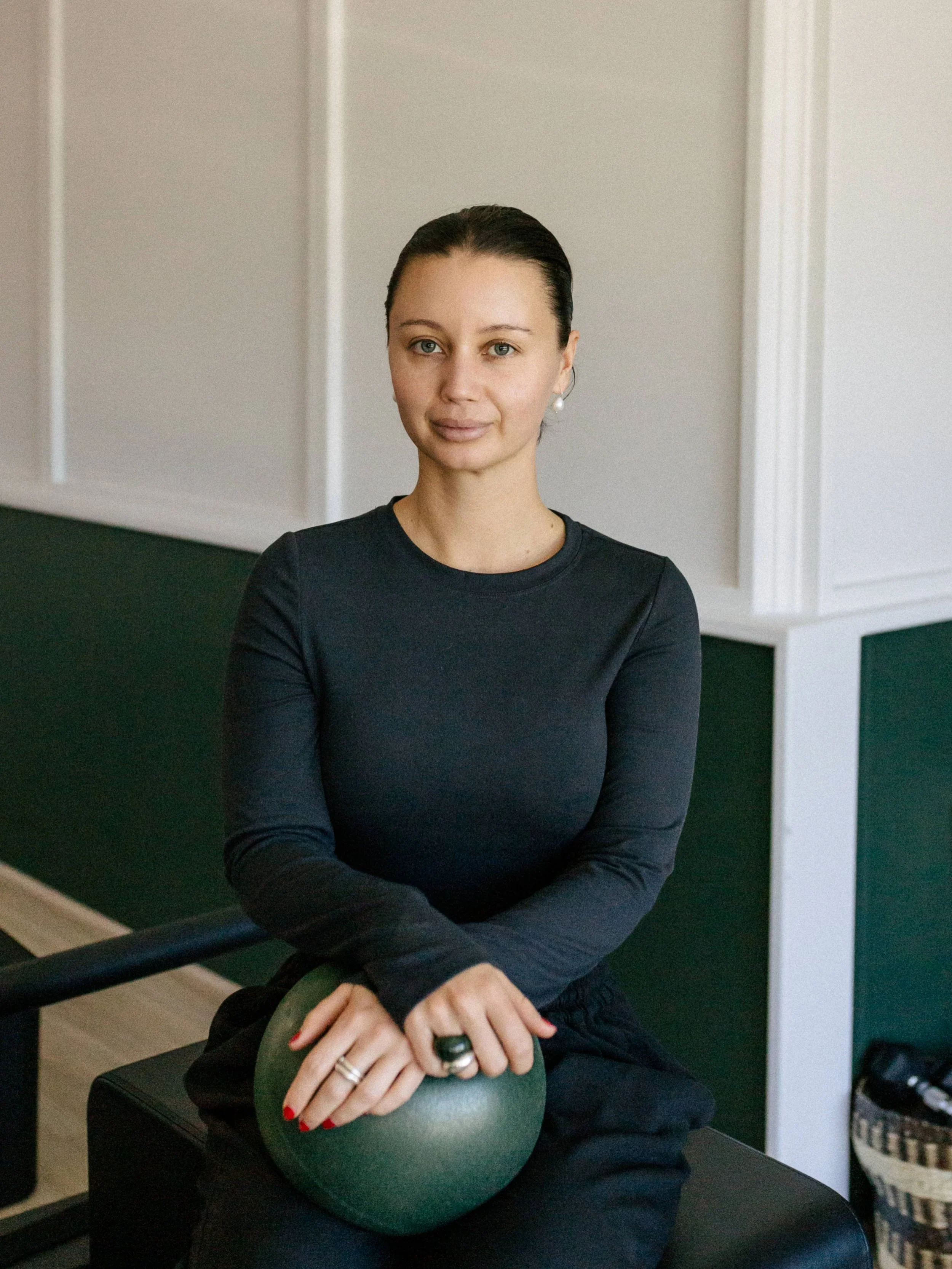 For the next few Mondays, Ella is stepping into your morning routine (alongside her usual PM classes).

Her classes are focused from the very start with clear, intentional cueing, thoughtful progressions and exercise options that ensure you are suppo