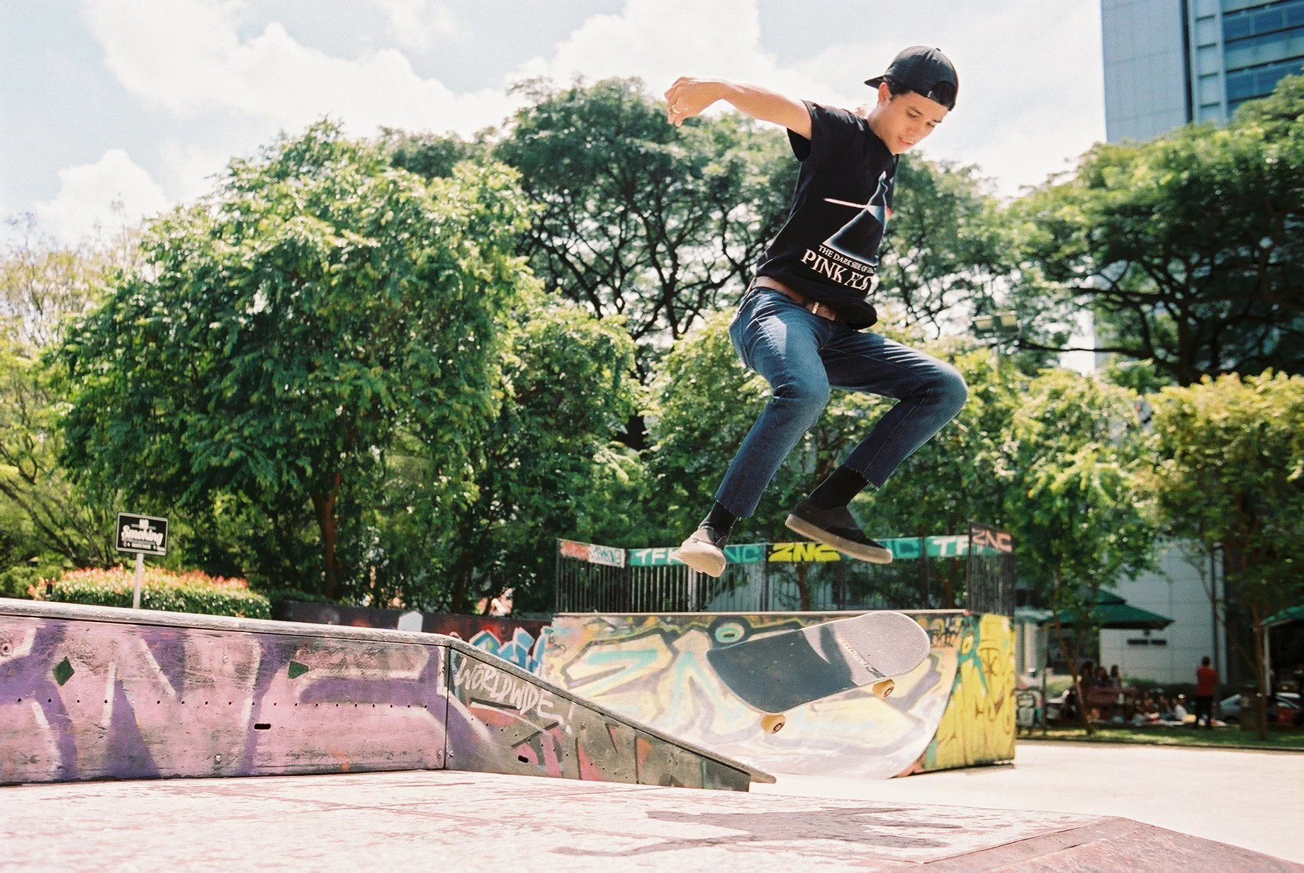 Skateboard_2016_Portra_400-0030.jpg