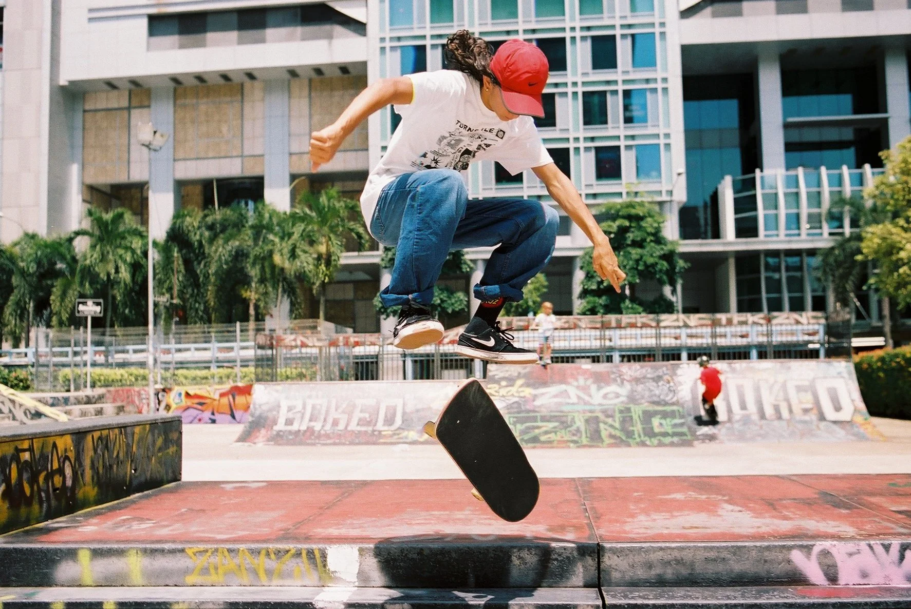 Skateboard_2016_Portra_400-0021.jpg