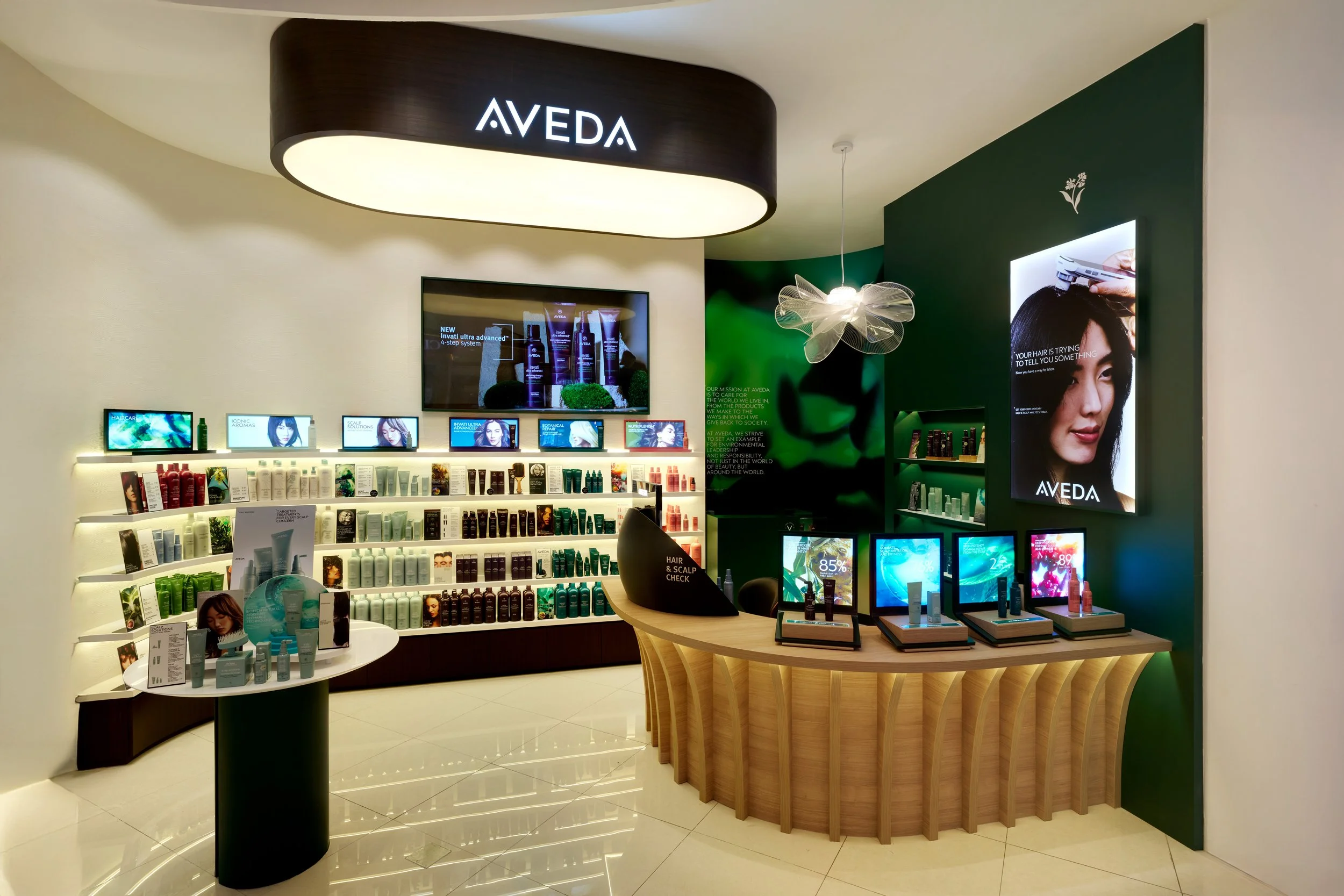 AVH_Tangs_Storefront_1321.jpg