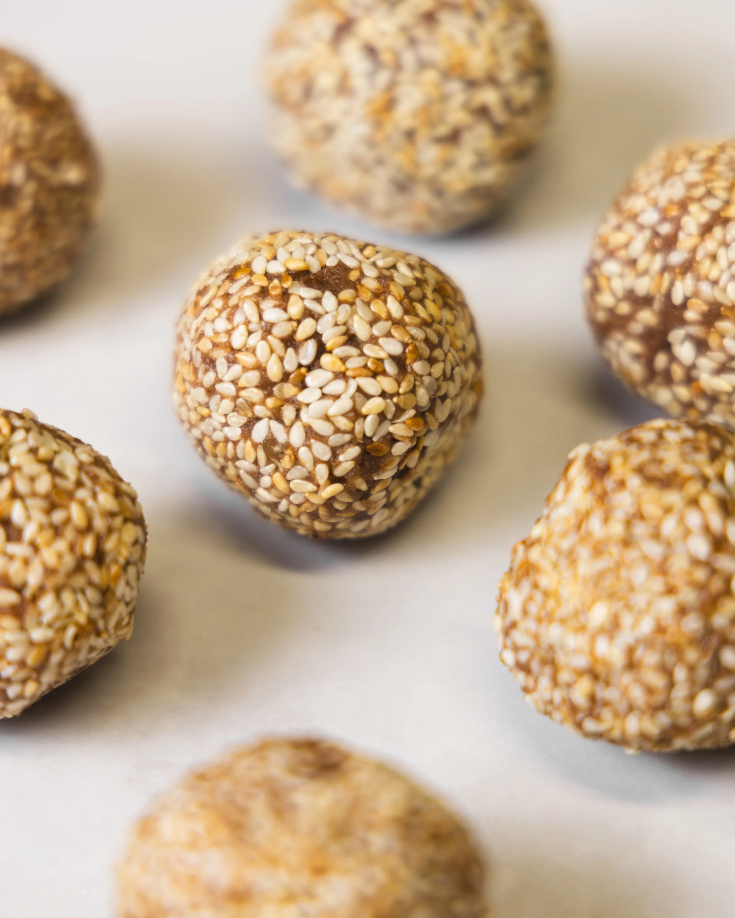 Snack of the week - Chocolate Tahini Balls