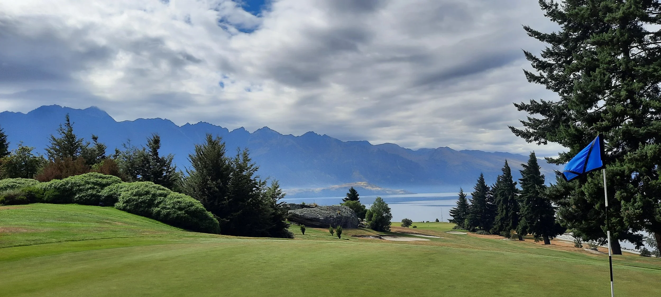 Queenstown Golf Course (Kelvin Heights)