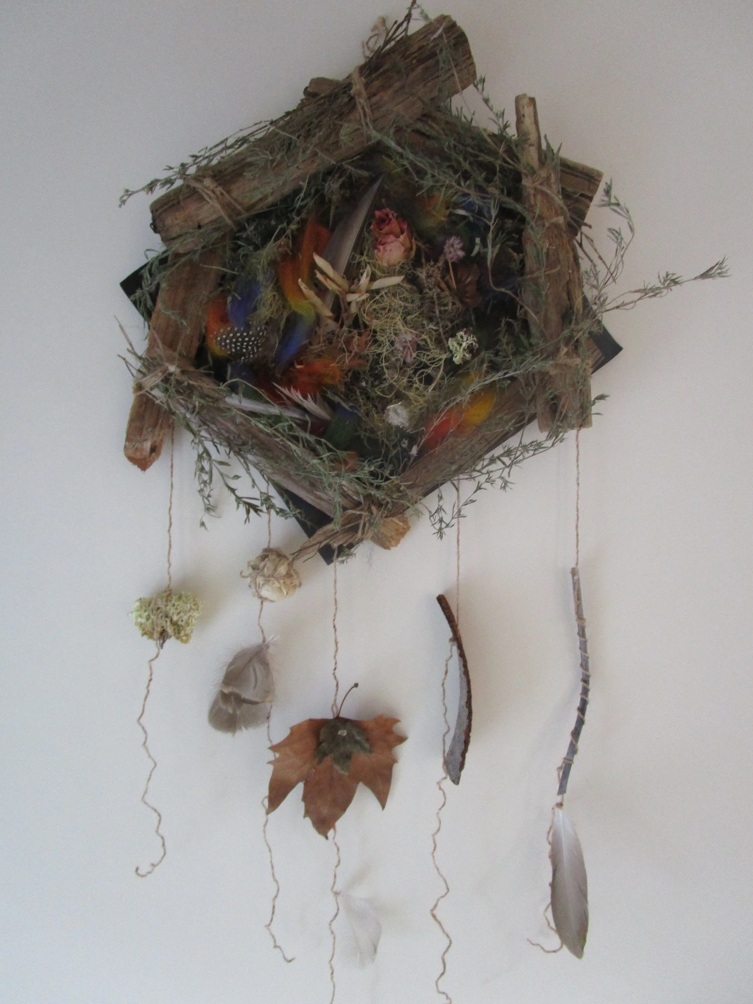 Créer avec la matière et créer avec des mots