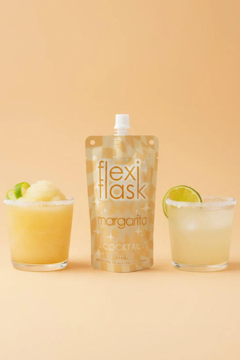 FLEXIFLASK MARGARITA WITH GLASSES.jpg