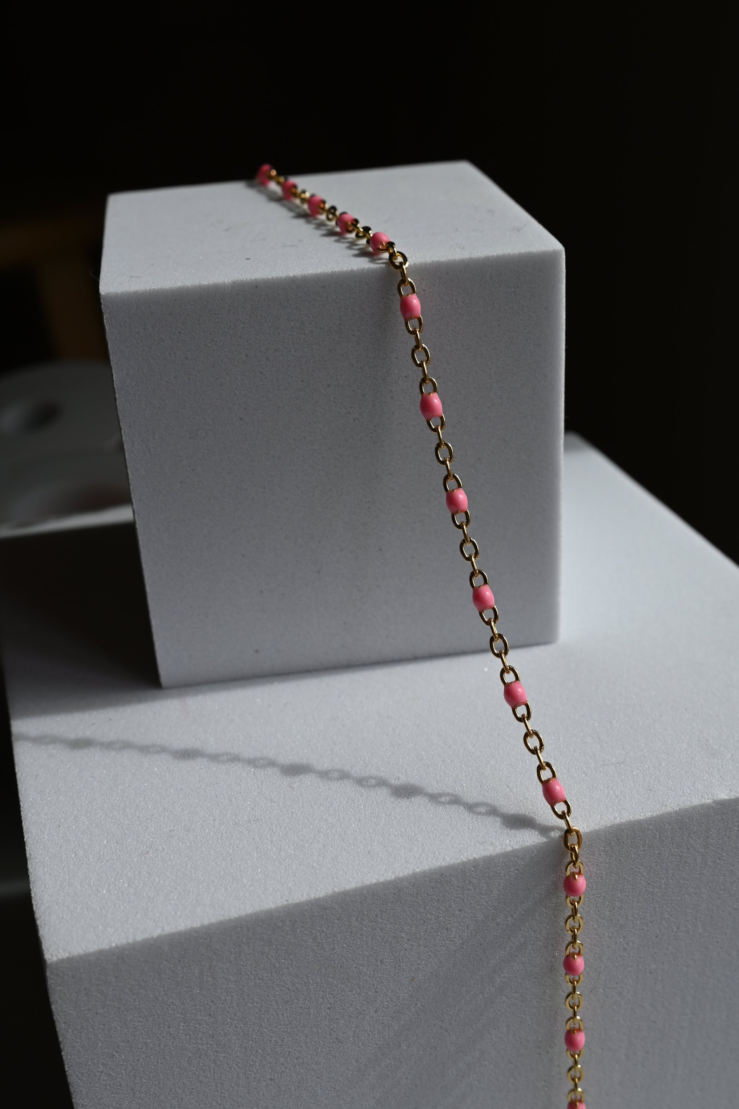 enamel-beaded-cable-chain-gold05.jpeg