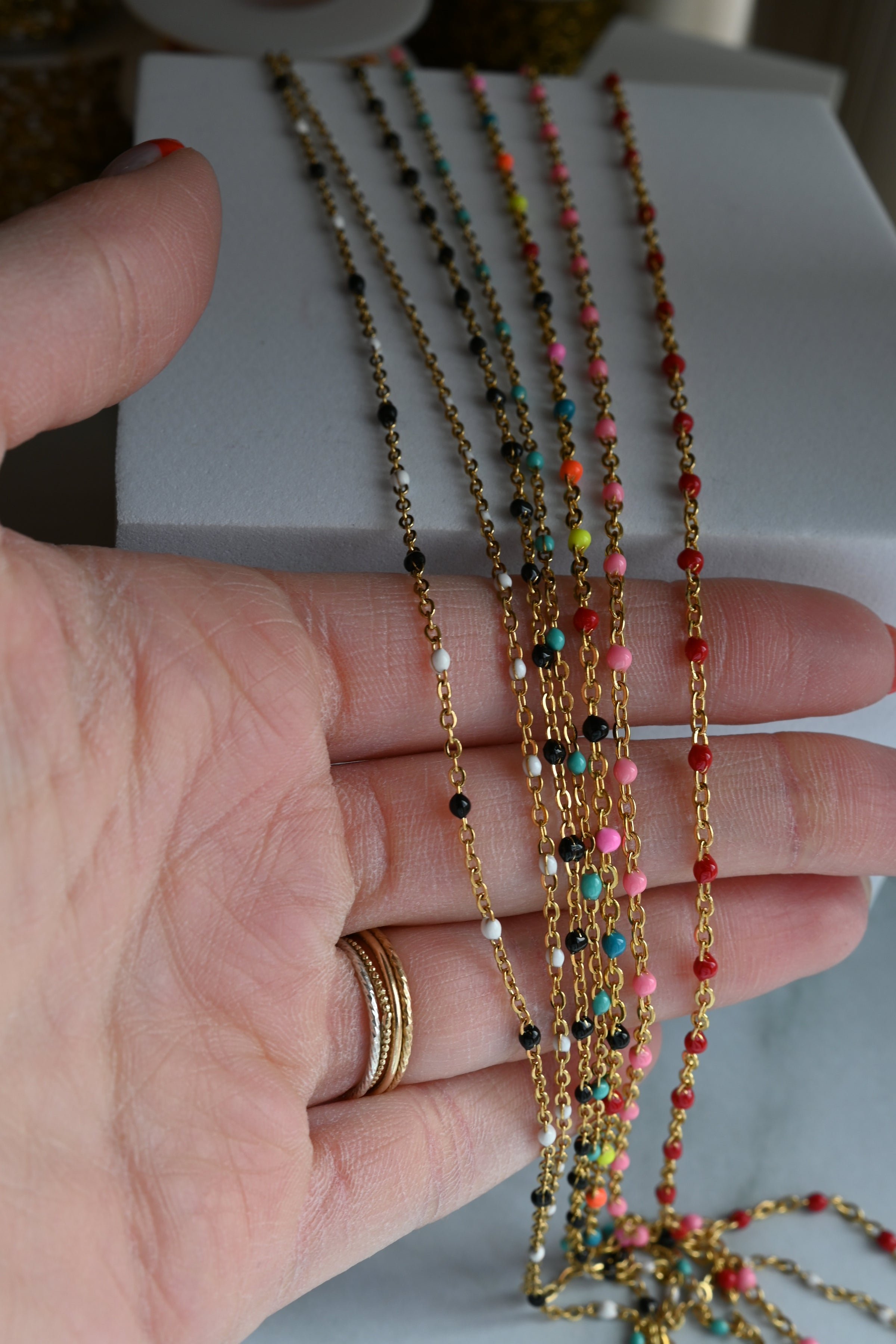 enamel-beaded-cable-chain-gold07.jpeg
