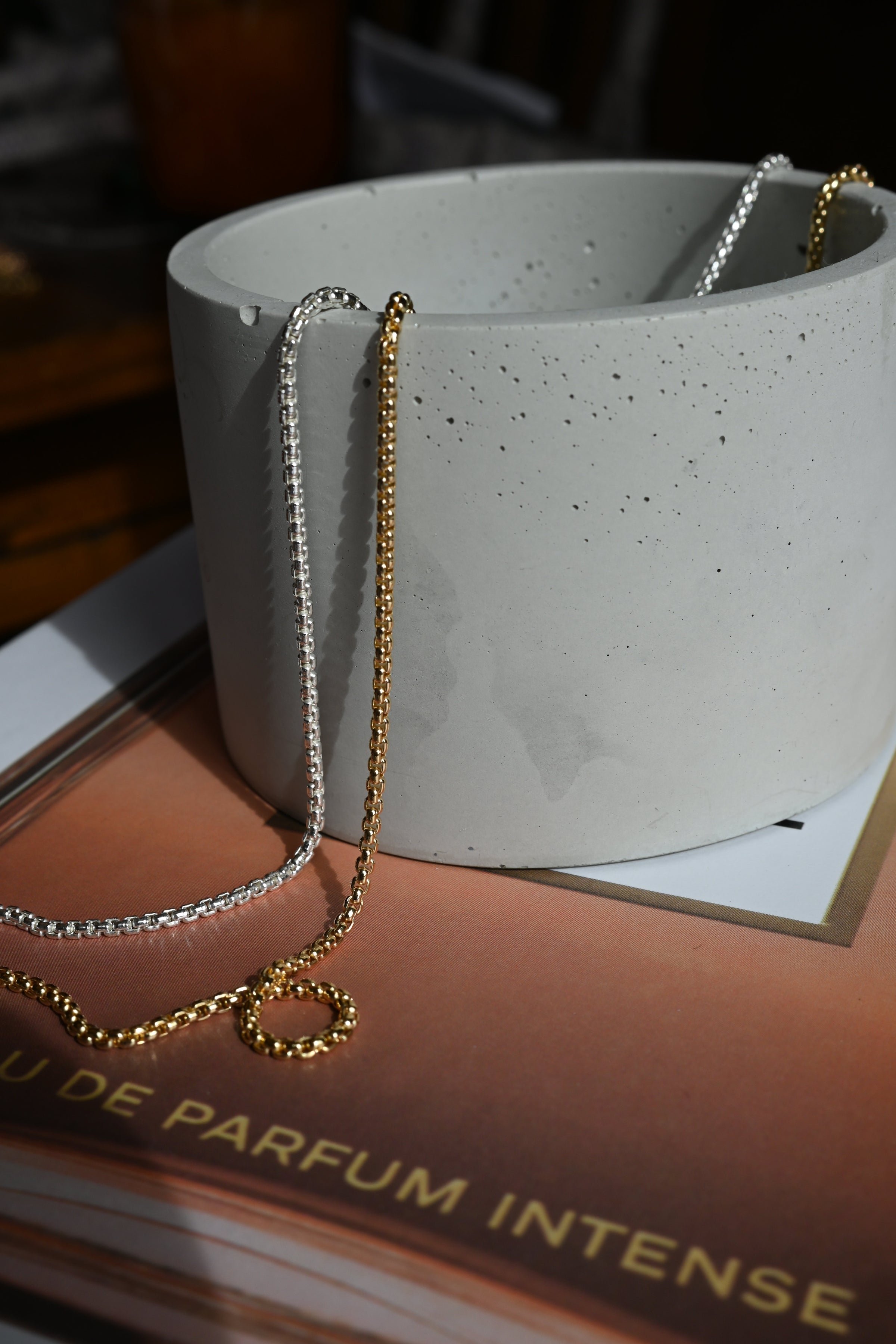 rounded-venetian-box-chain-18mm4.jpeg
