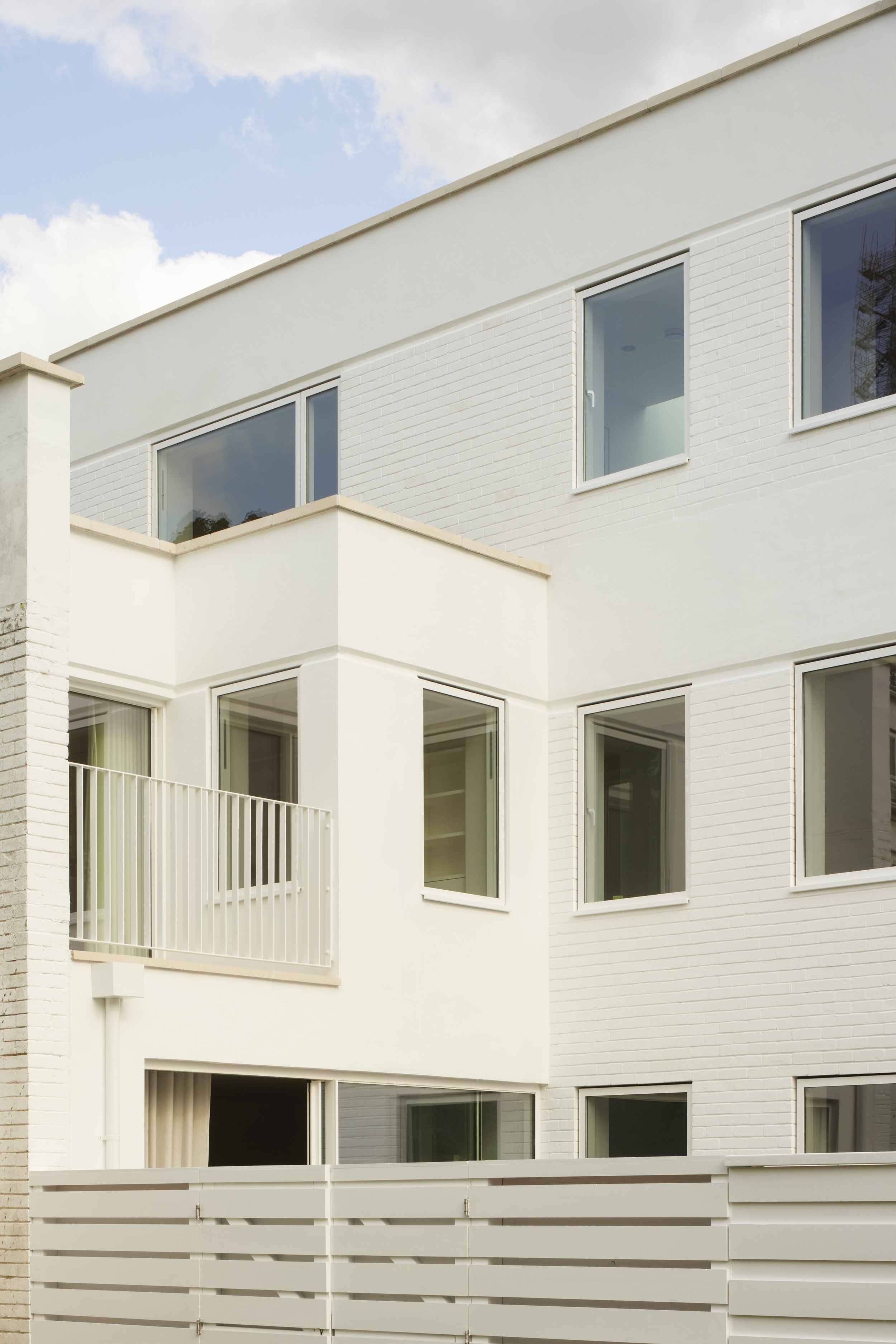 106 King Henrys Road.jpg