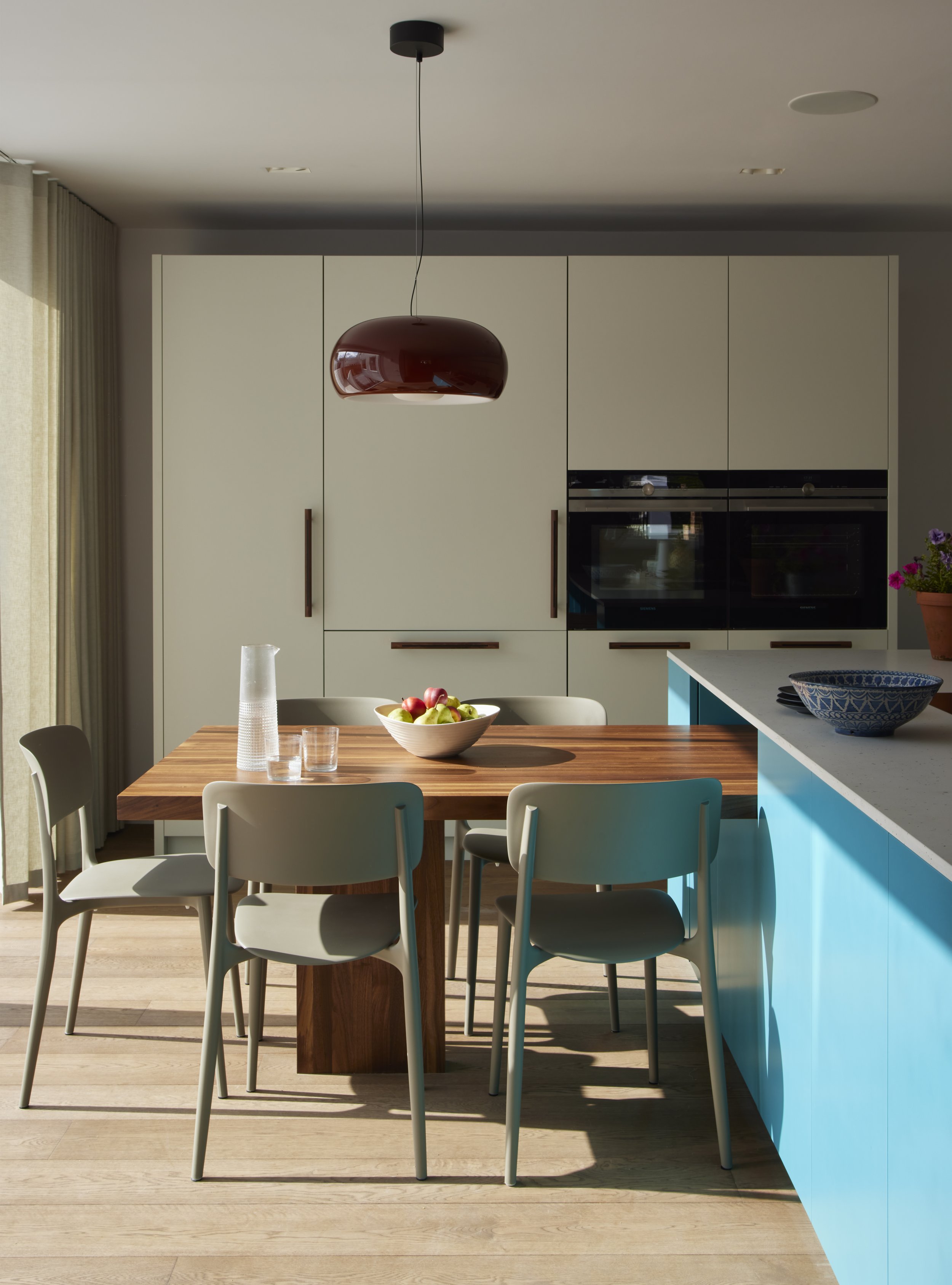 104 King Henrys Road.jpg