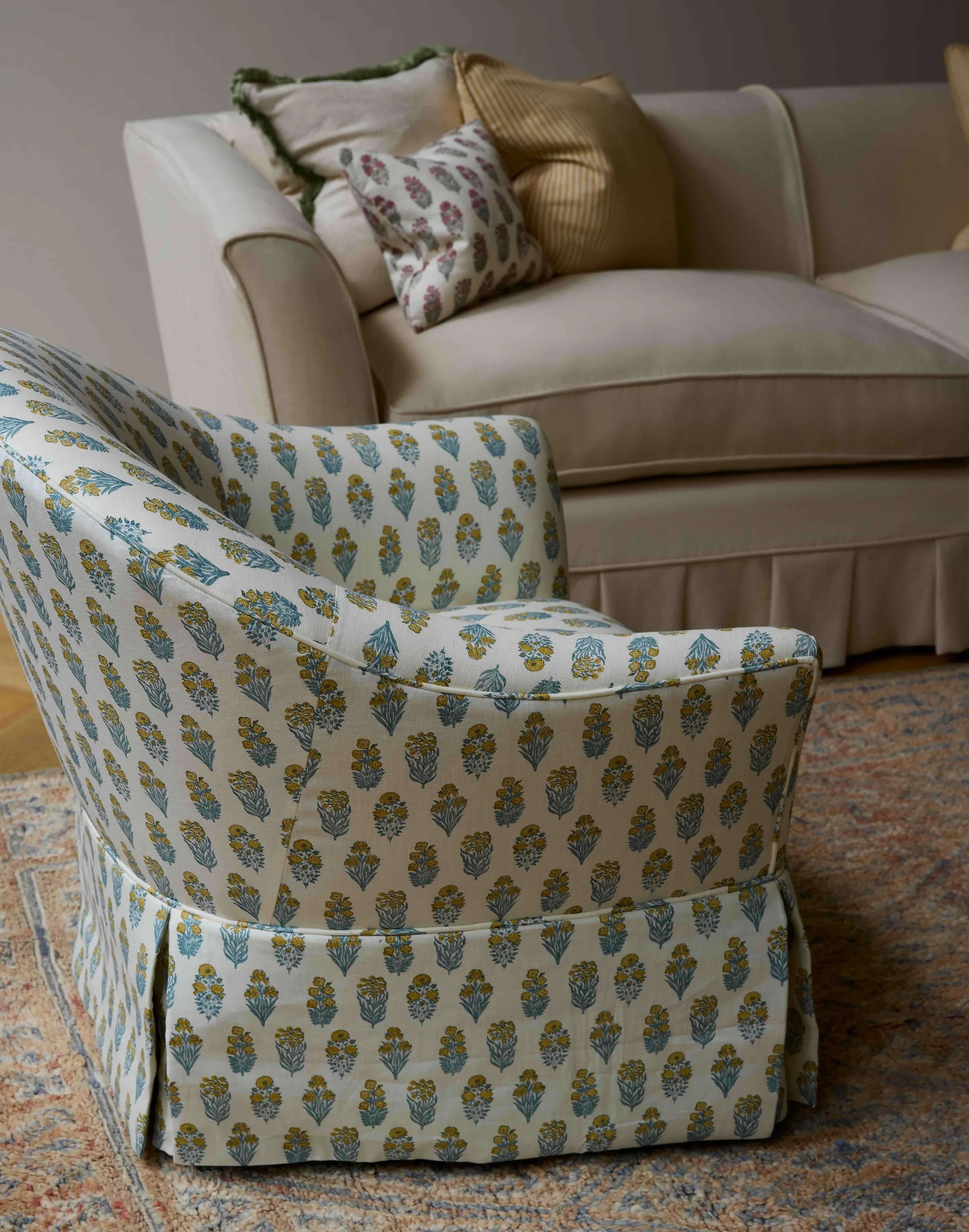 pukka-print-boura-and-white-dani-armchair.jpeg