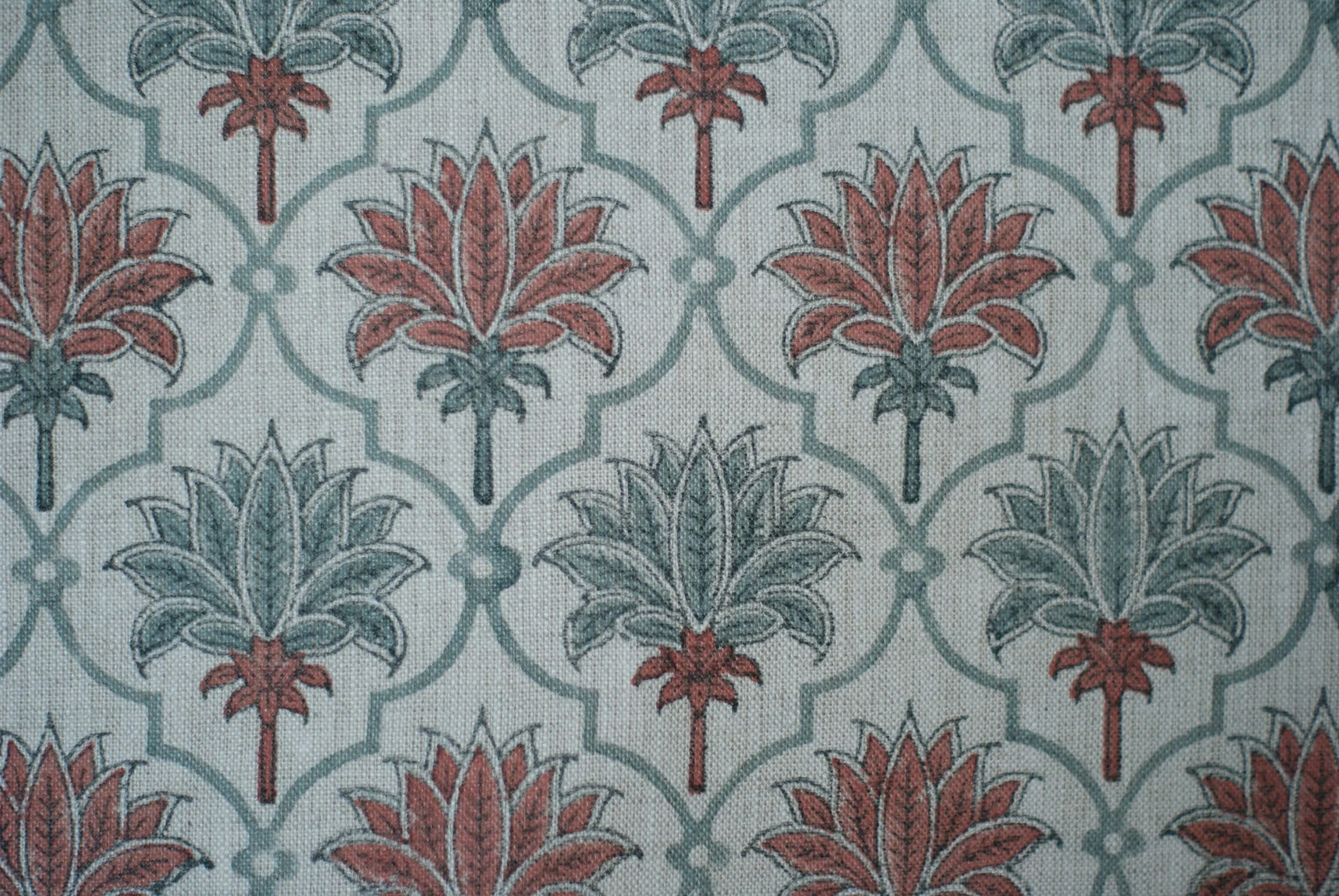 Lotus: Brick / Dove Blue