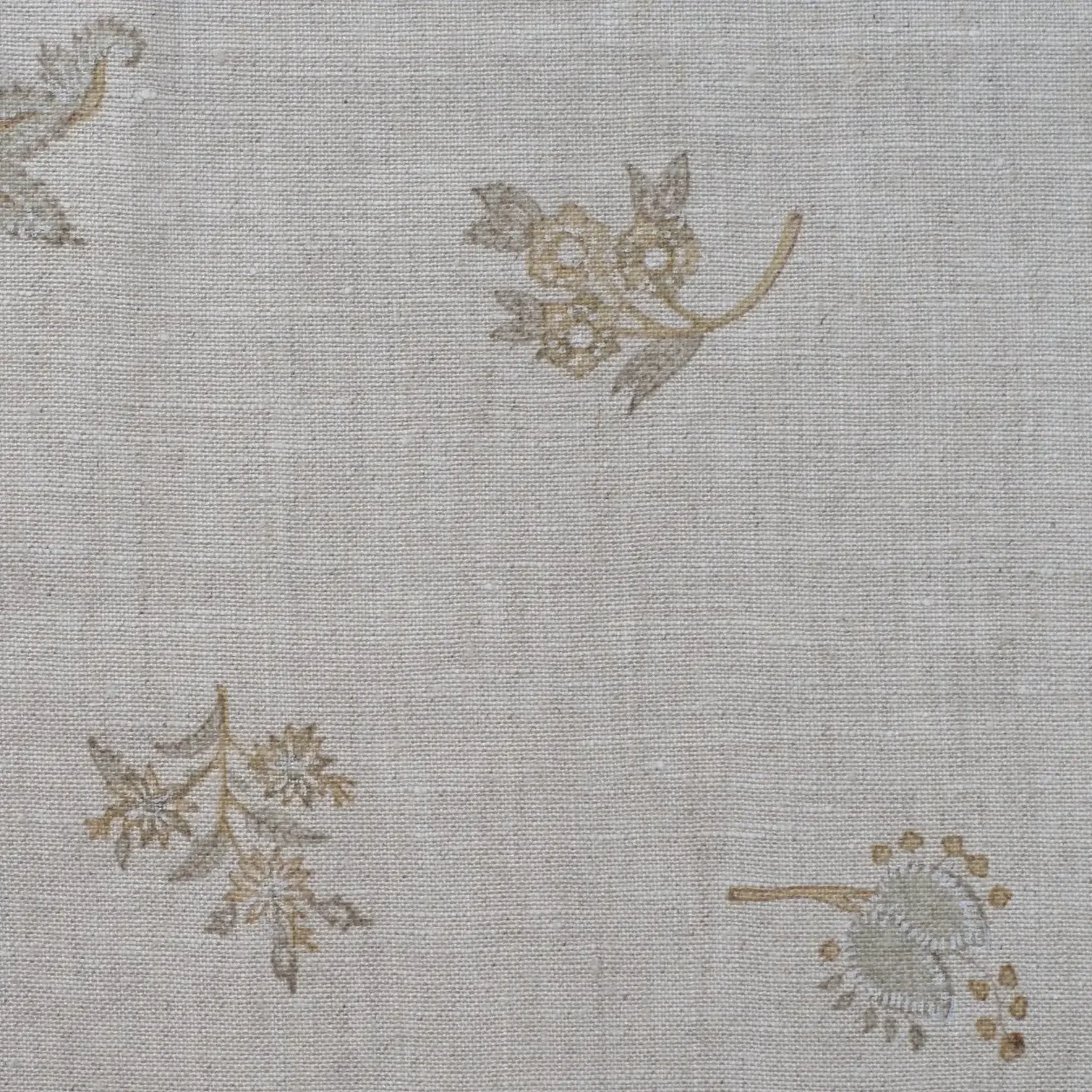 pukka-print-linen-fabric-last-chance-sprig-clay-flint-detail.webp