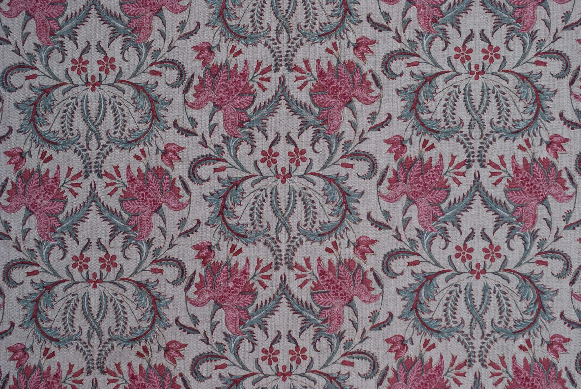 pukka-print-linen-fabric-acanthus-fuchsia-ocean-repeat.jpg