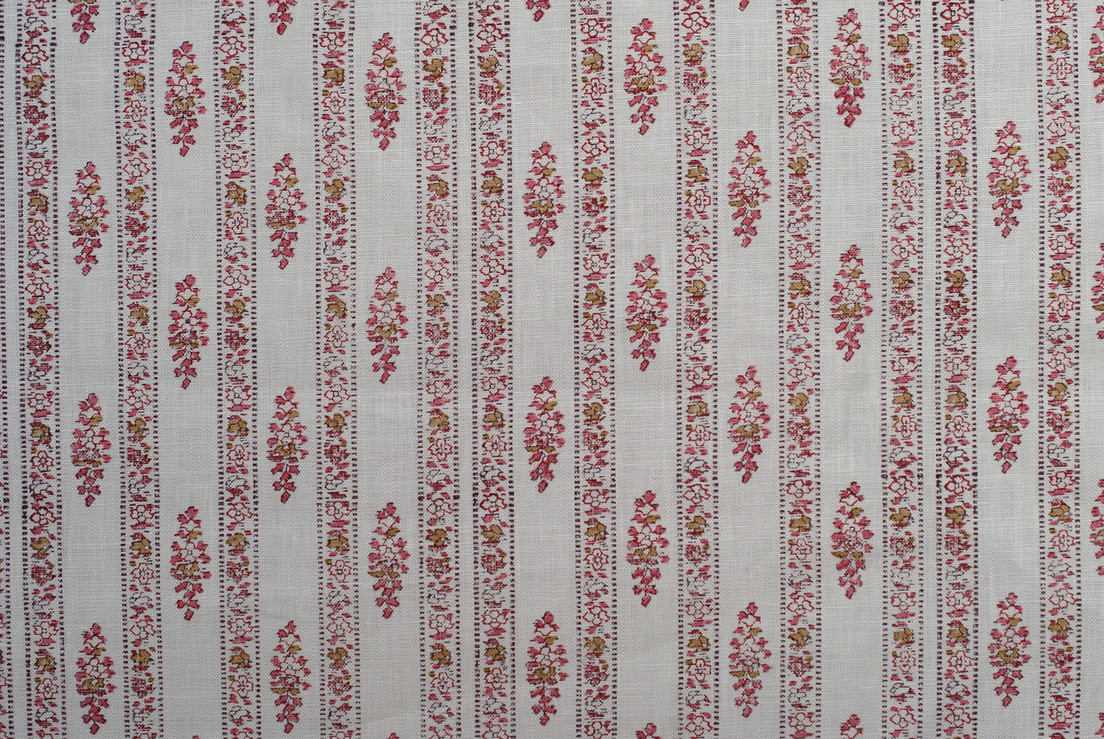 pukka-print-linen-fabric-ribands-gabbys-blush.jpg