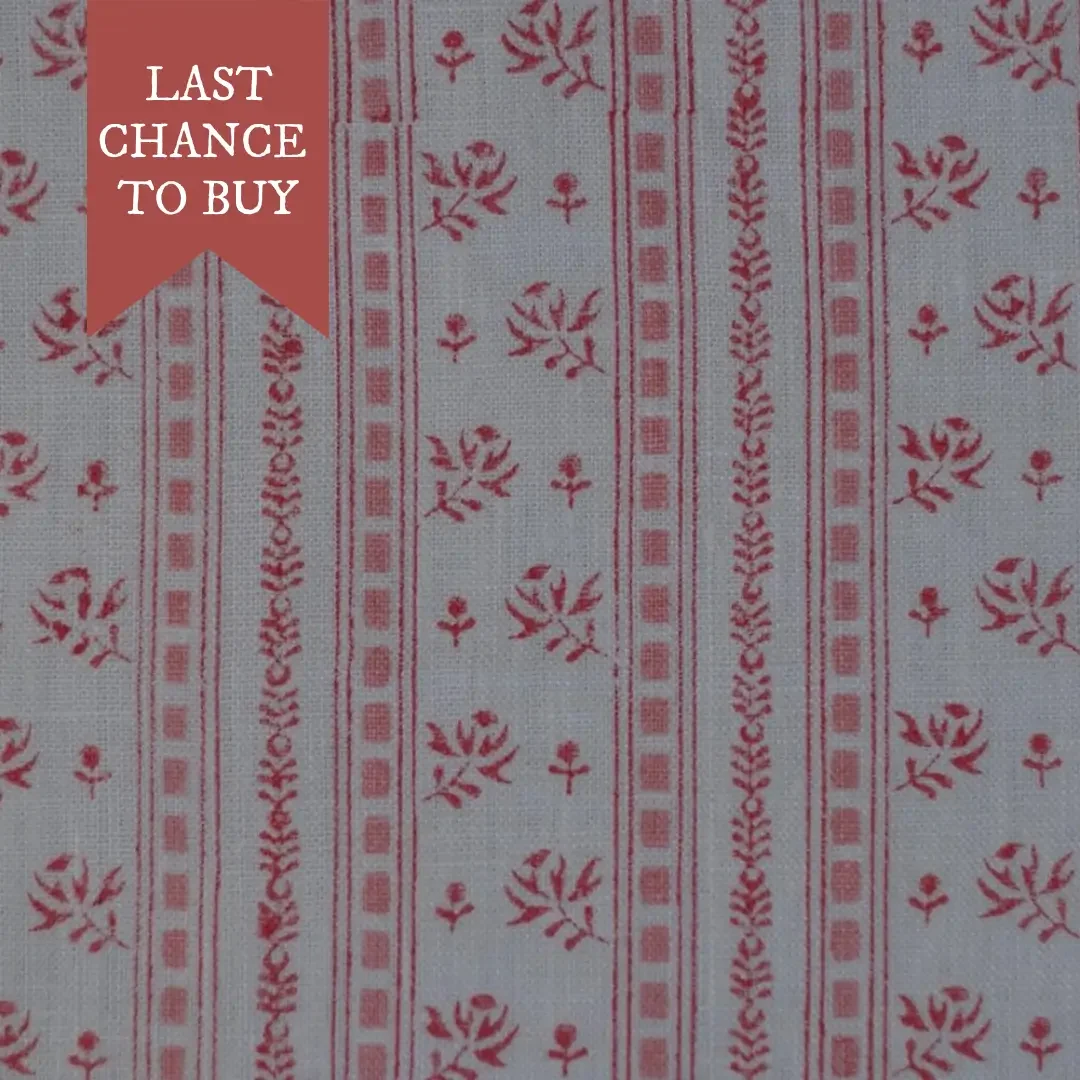 pukka-print-linen-fabric-last-chance-petite-fleur-rose.webp