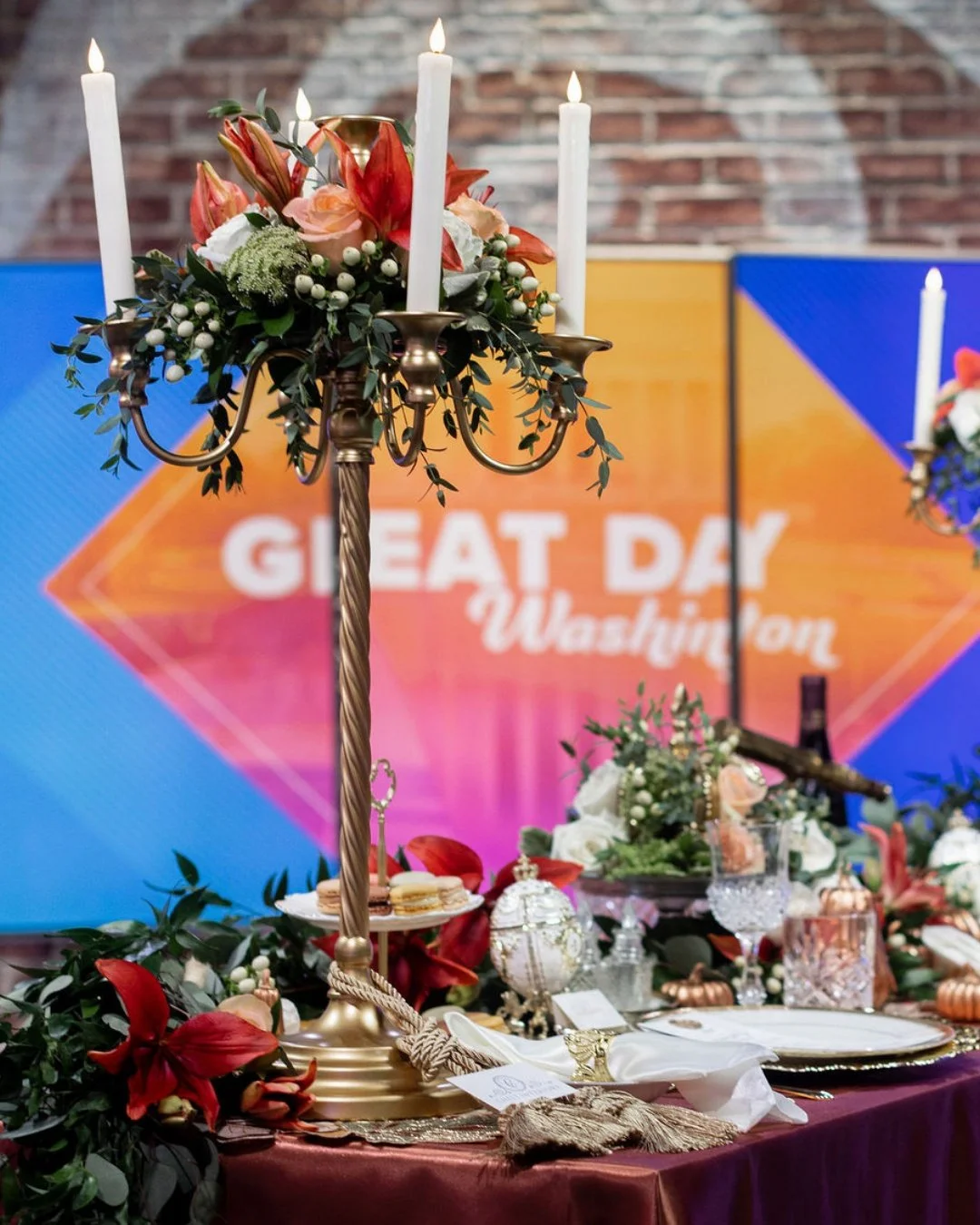 If Thanksgiving is at your house this year, the decisions that matter most should be made before November begins. Four weeks out is the time to count your guests honestly and check that your table, chairs, and china can hold them, because extra leave