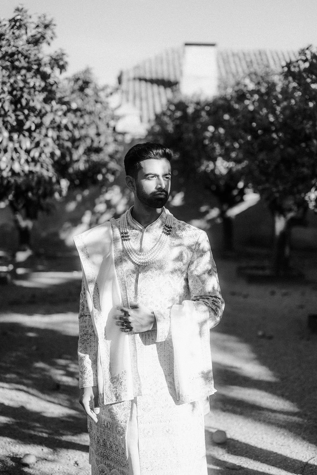 Traditional attire, indian wedding in spain