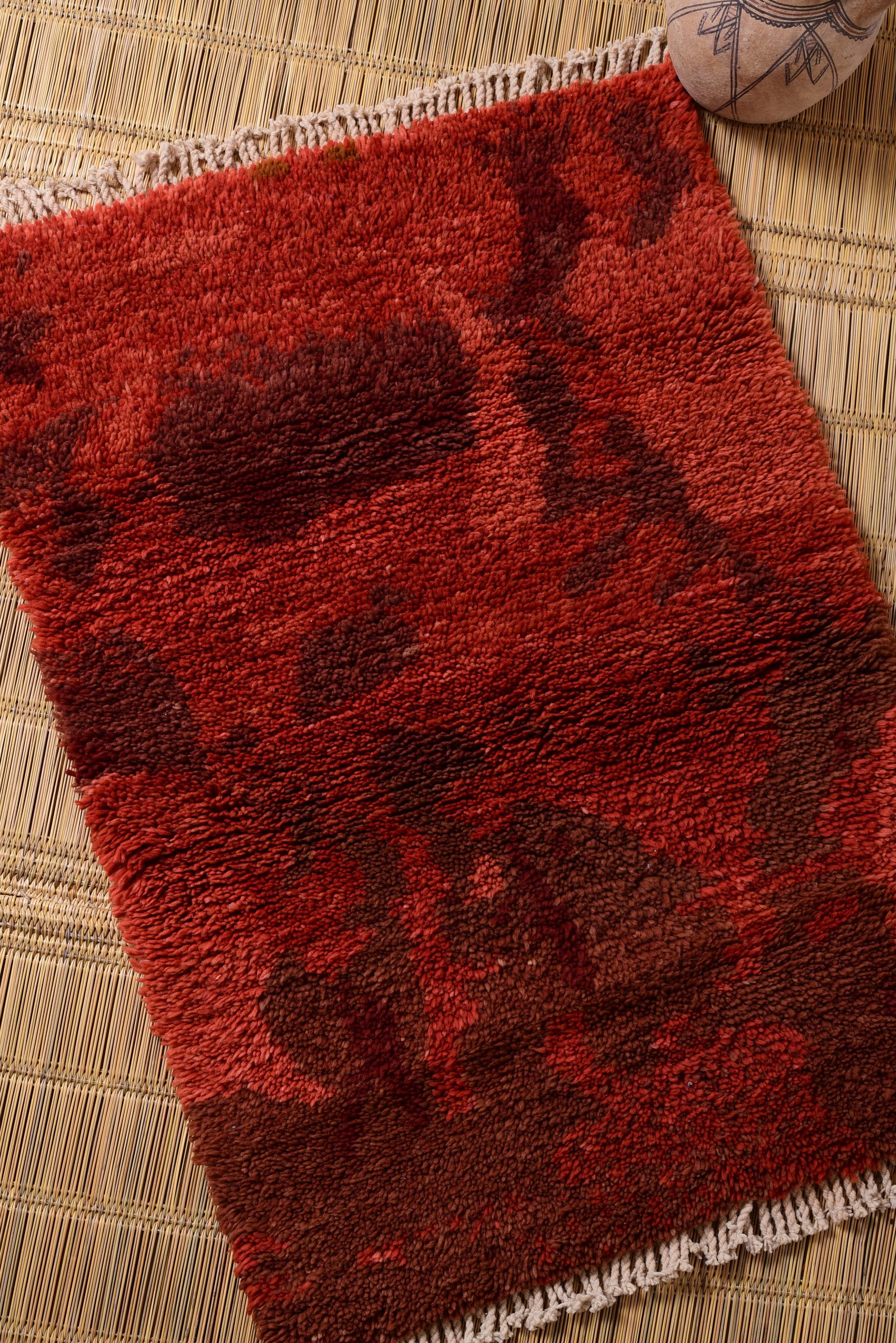 Moroccan eco-friendly, sustainable and toxic free rug handwoven with madder-dyed wool