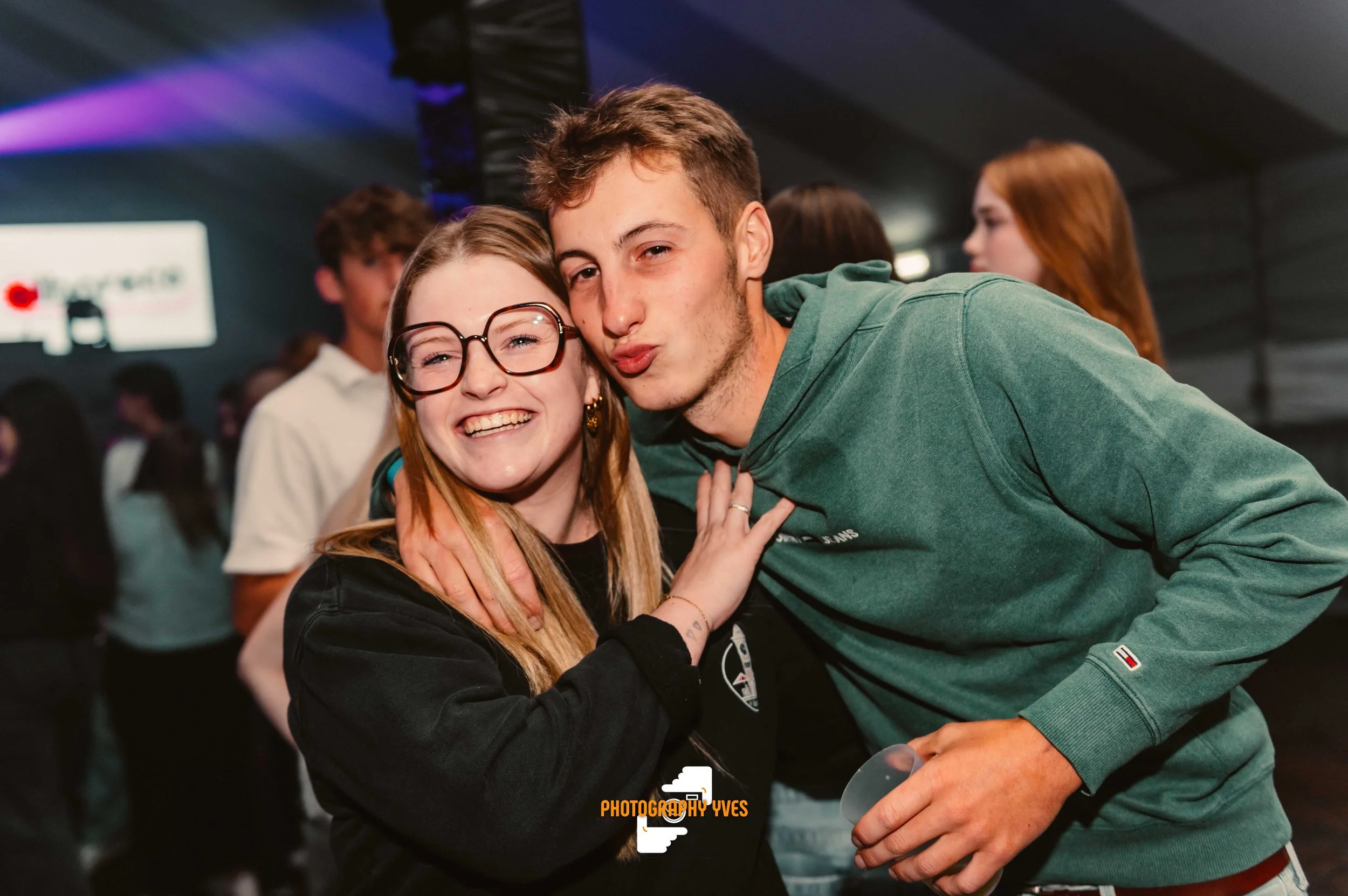 HOEKKERMIS - YVG-217.jpg