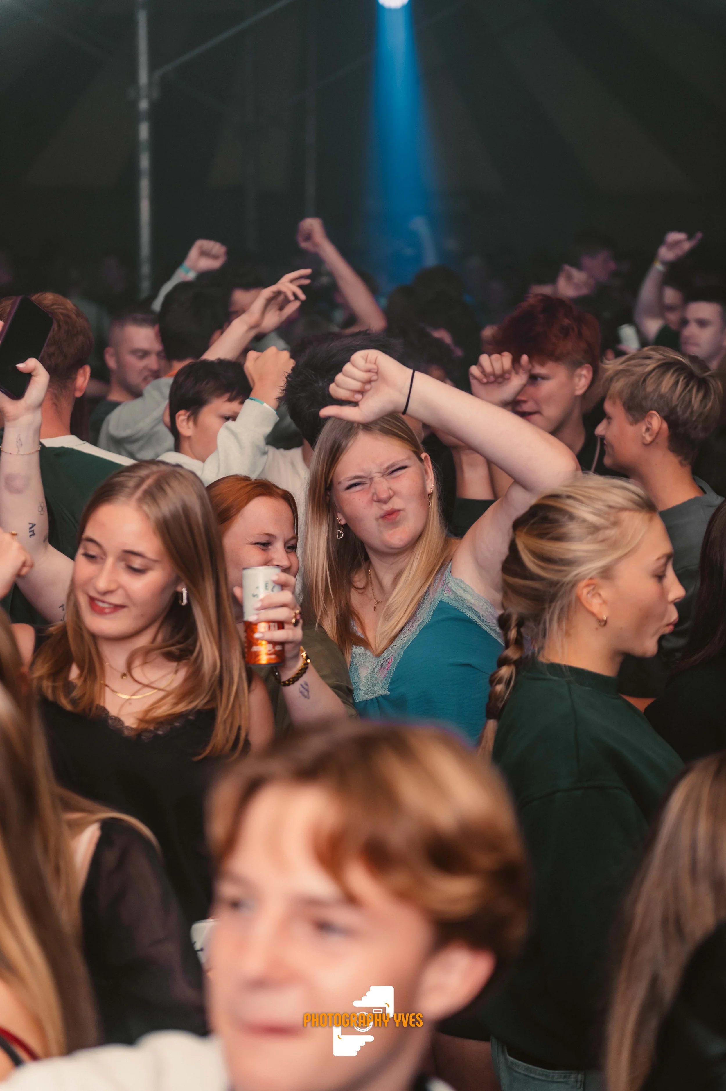 HOEKKERMIS - YVG-64.jpg