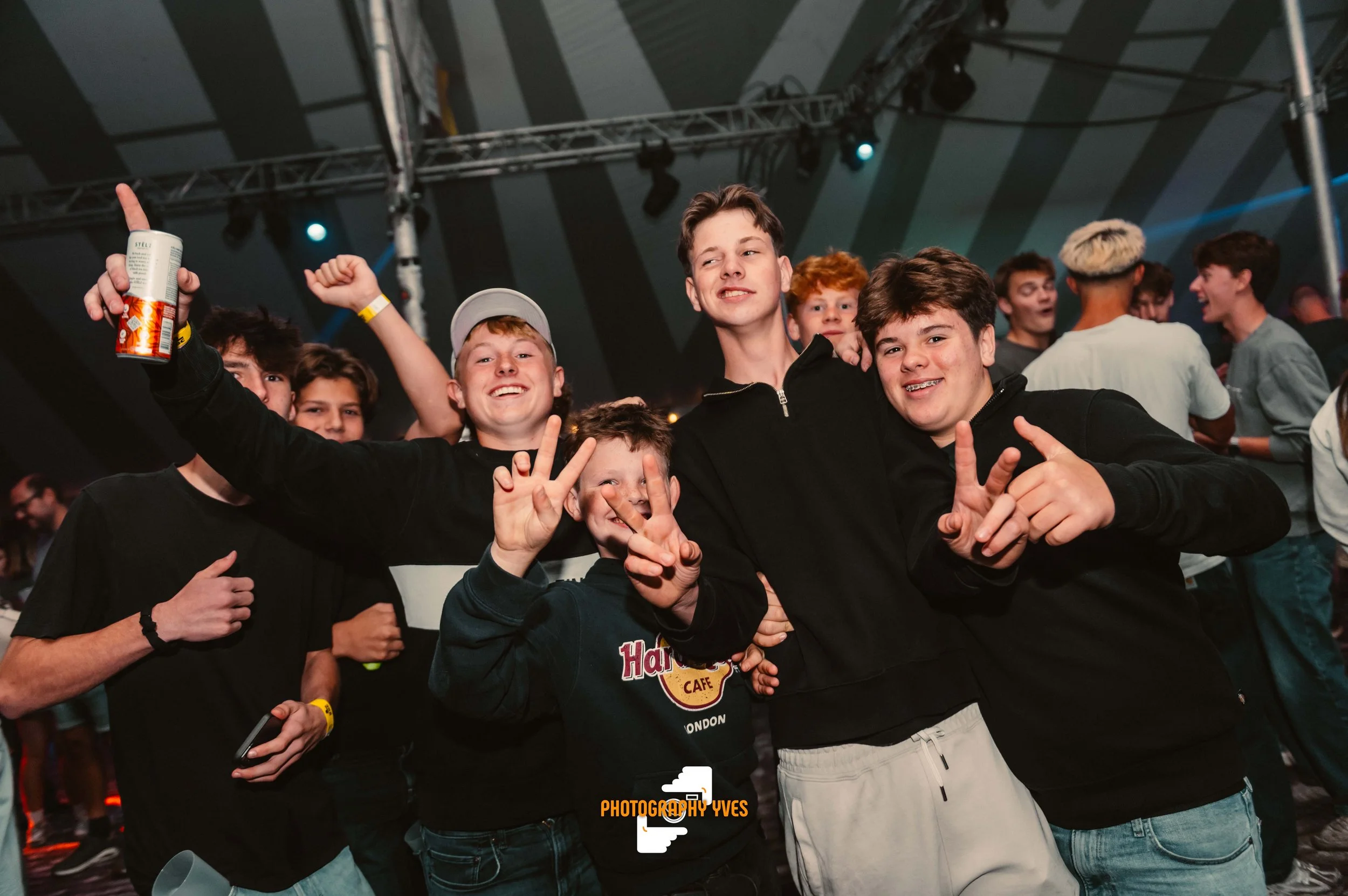 HOEKKERMIS - YVG-12.jpg