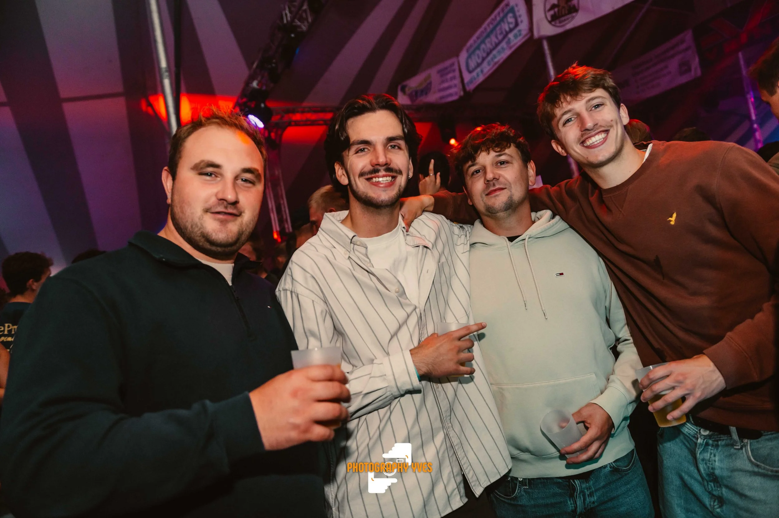 HOEKKERMIS - YVG-144.jpg