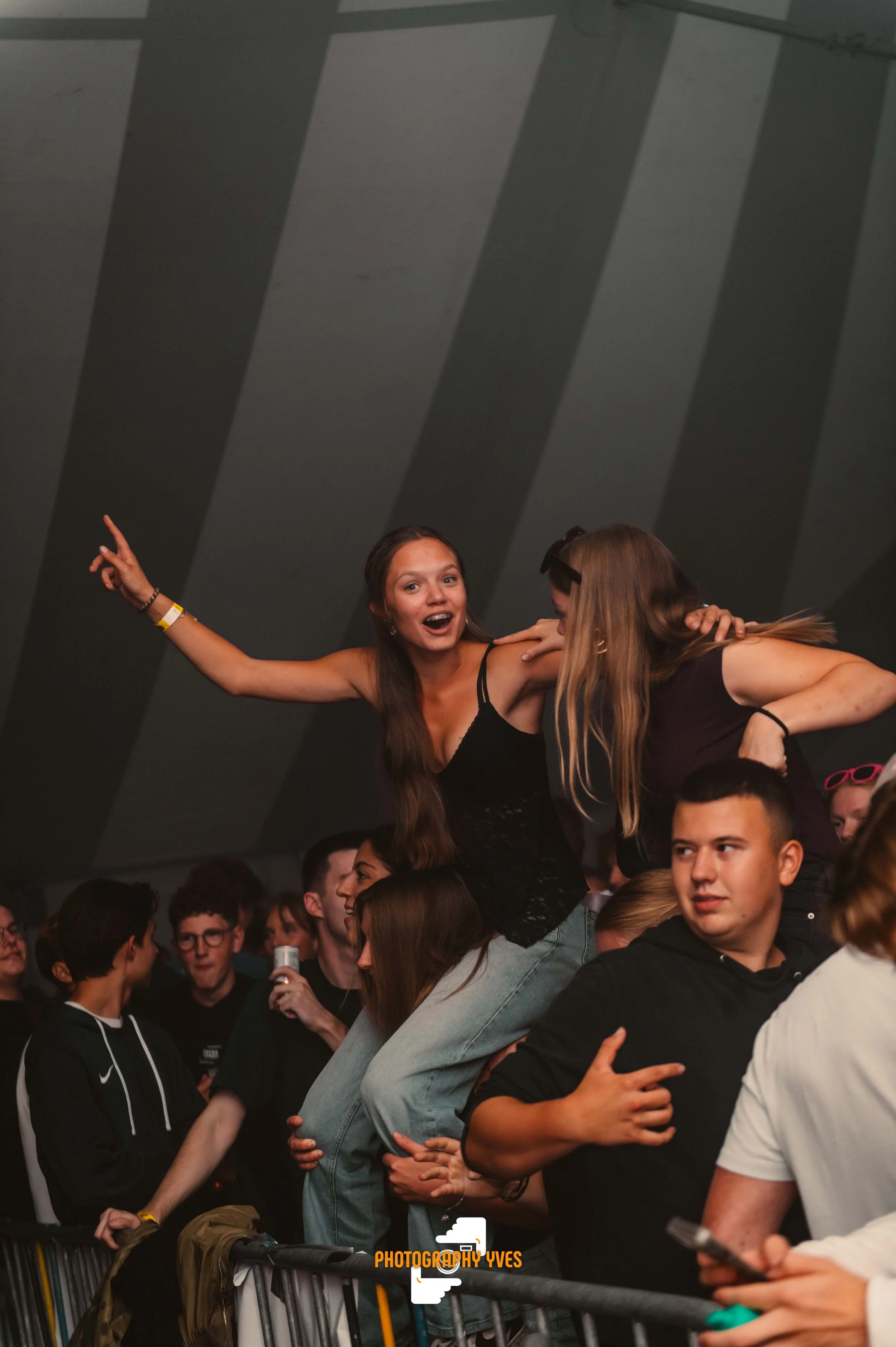 HOEKKERMIS - YVG-71.jpg