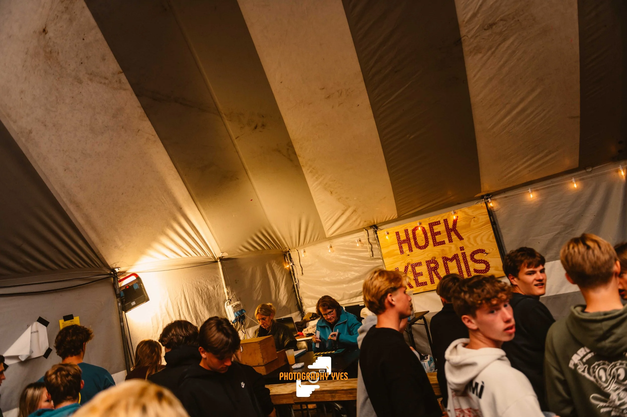 HOEKKERMIS - YVG-14.jpg