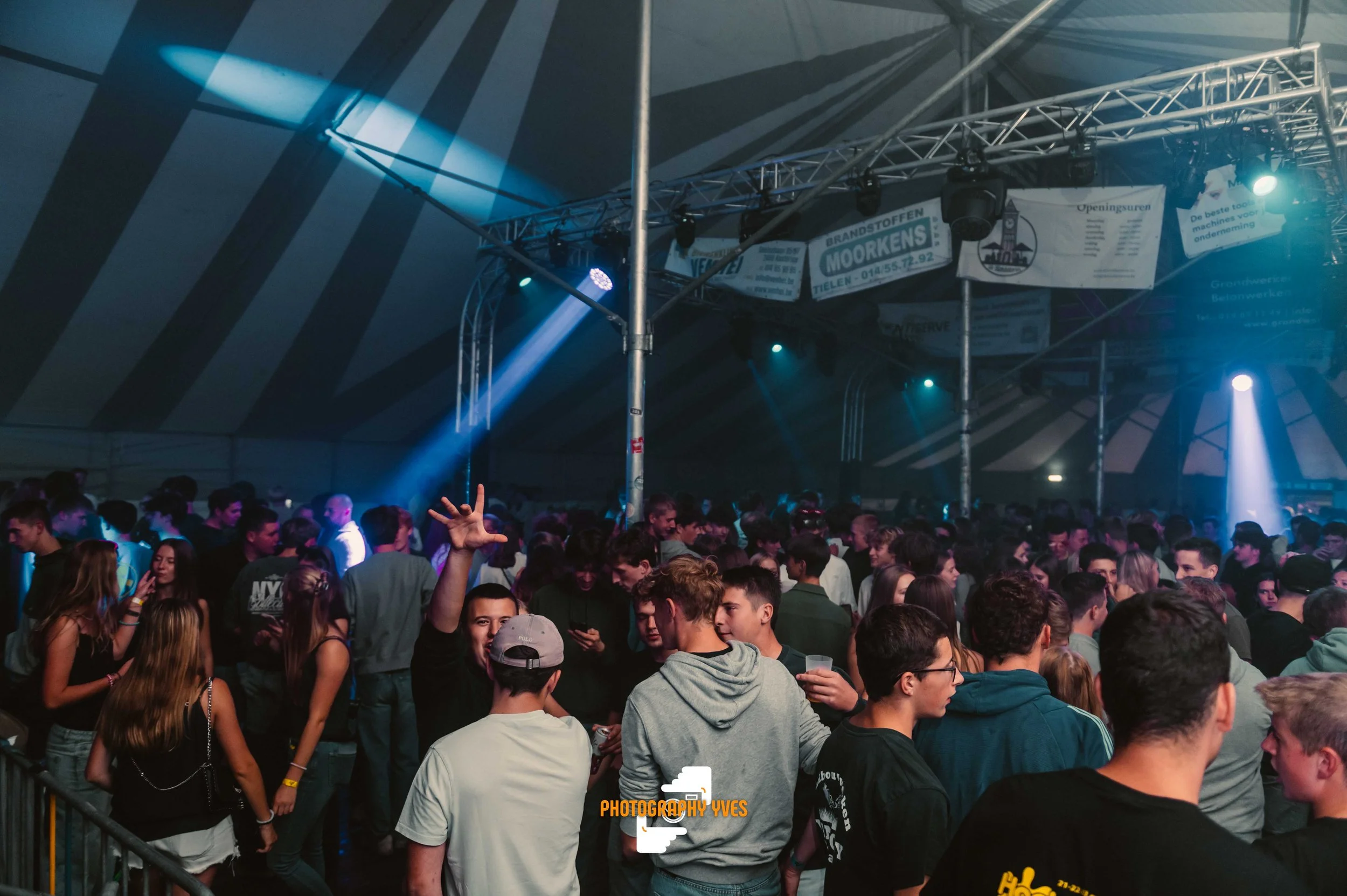 HOEKKERMIS - YVG-41.jpg
