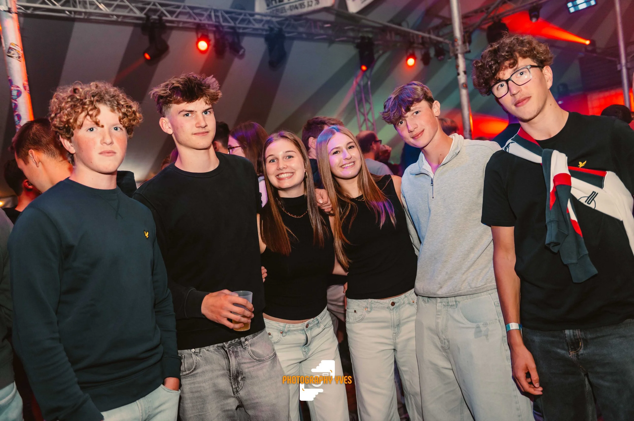 HOEKKERMIS - YVG-95.jpg