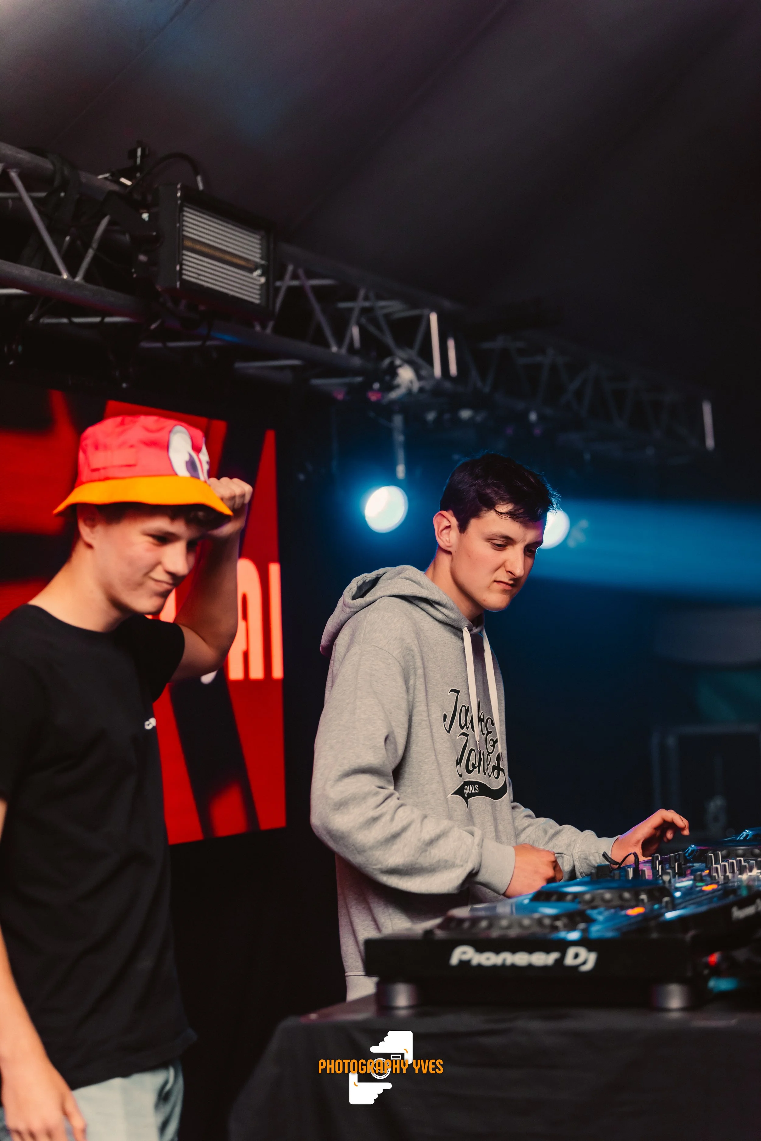 vorsel kermis - YVESVG - 0002.jpg